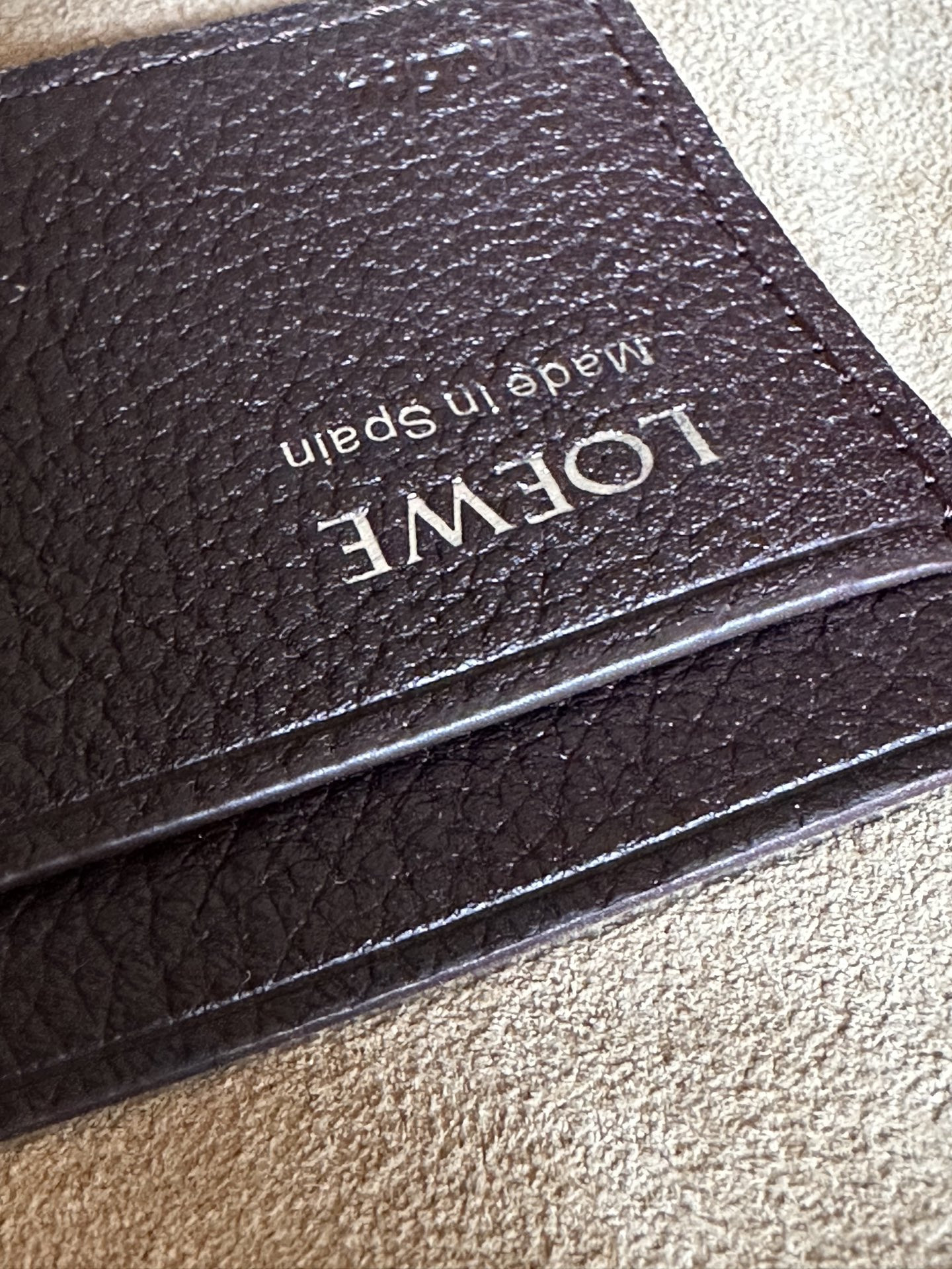 L0ew* Small Pebble messenger bag in S*pple grained calfskin 12.5x20x6cm