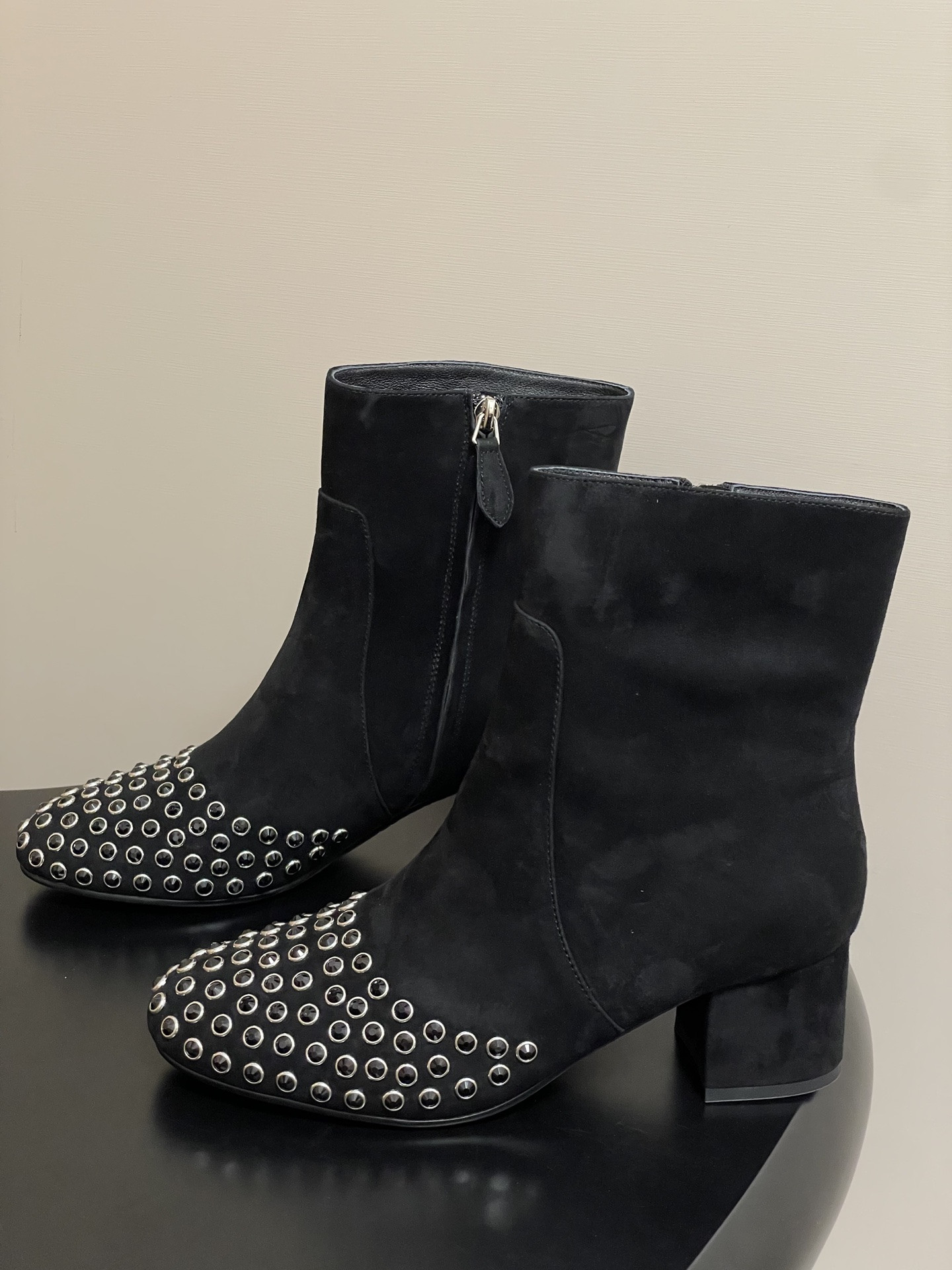 UA Alaia Crystal D1am0nd Boots 5.5cm Heel(Customized Size 7-10 days production time)