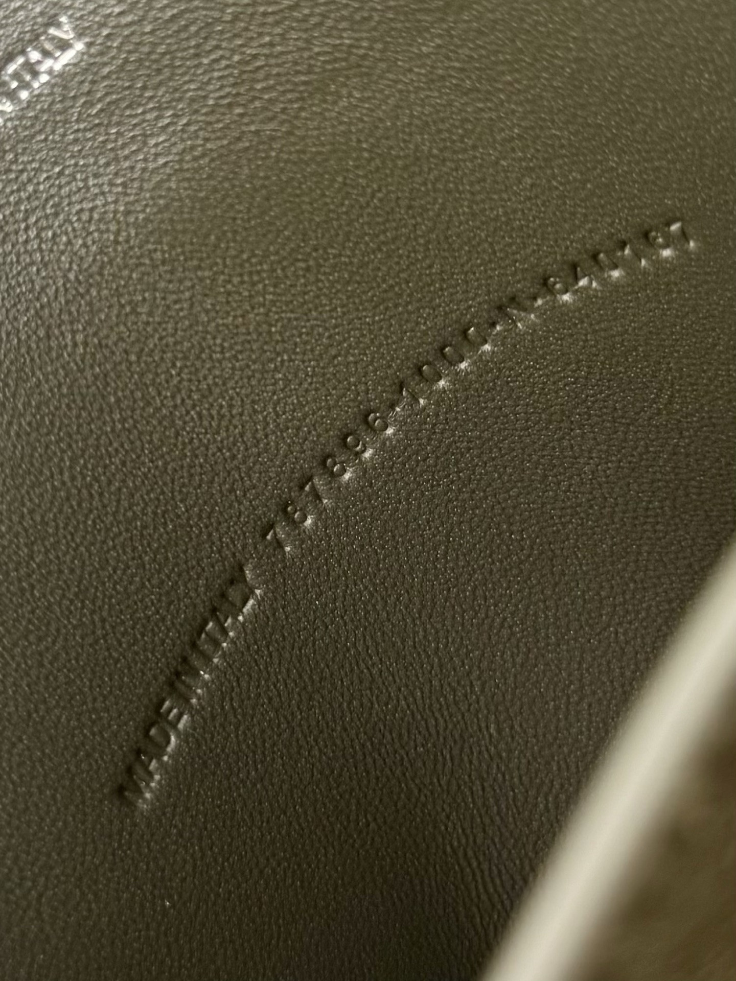 Ba1en*iaga Rodeo Mini 22.8x17x9.9cm