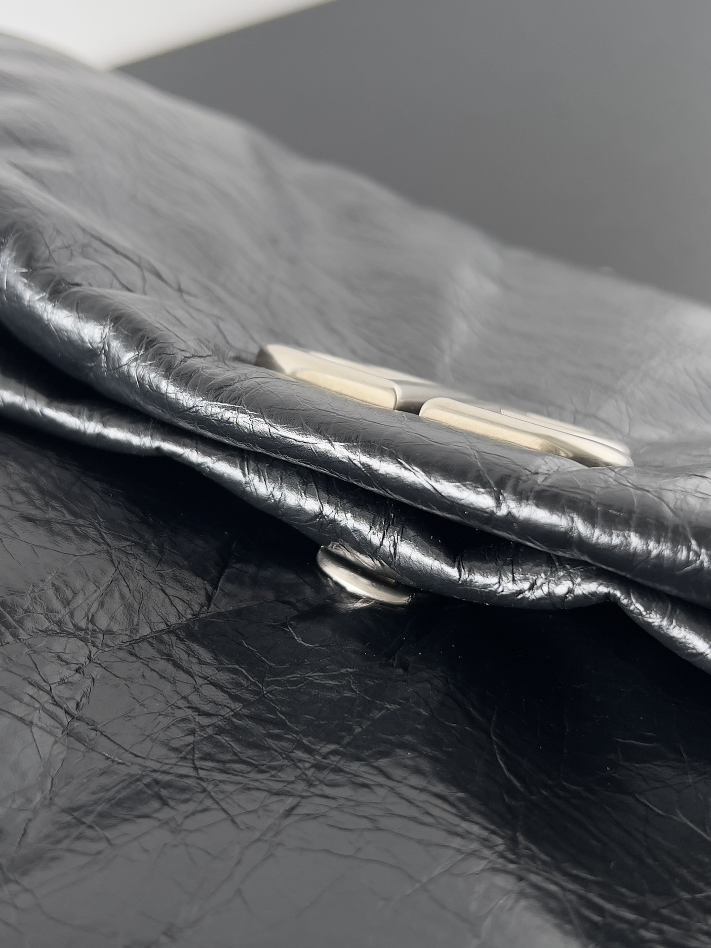 Ba1en*iaga Monaco Chain Bag Medium 32.5x22x9.9cm