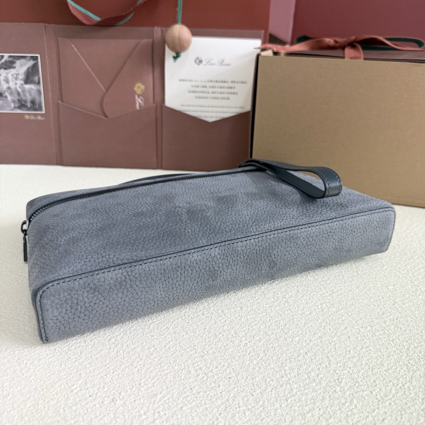 L0r0 P1ana Extra pouch L29 29x18x5cm