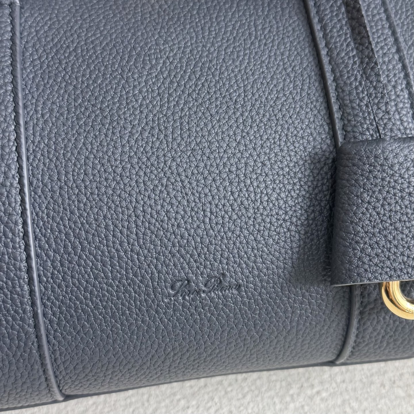 L0r0 P1ana Loom L25 Calfskin Deep Royal Blue 25x18x12.5cm