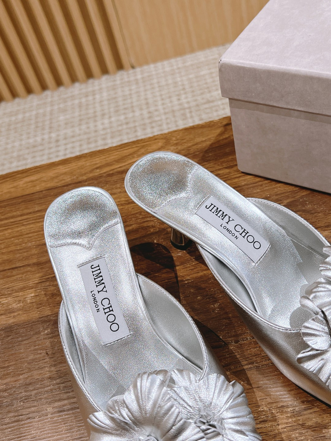 UA J1m*y Ch00 Slides 6.5cm