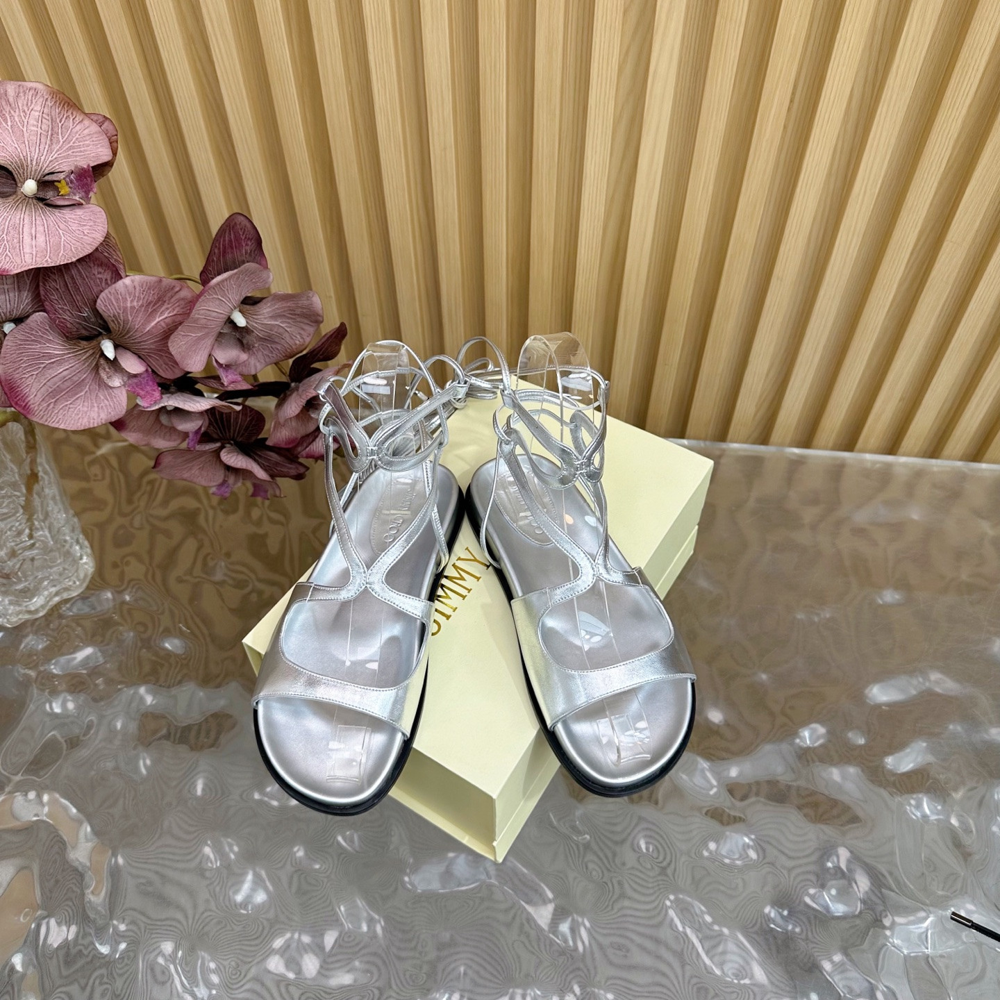 UA J1m*y Ch00 Sandals