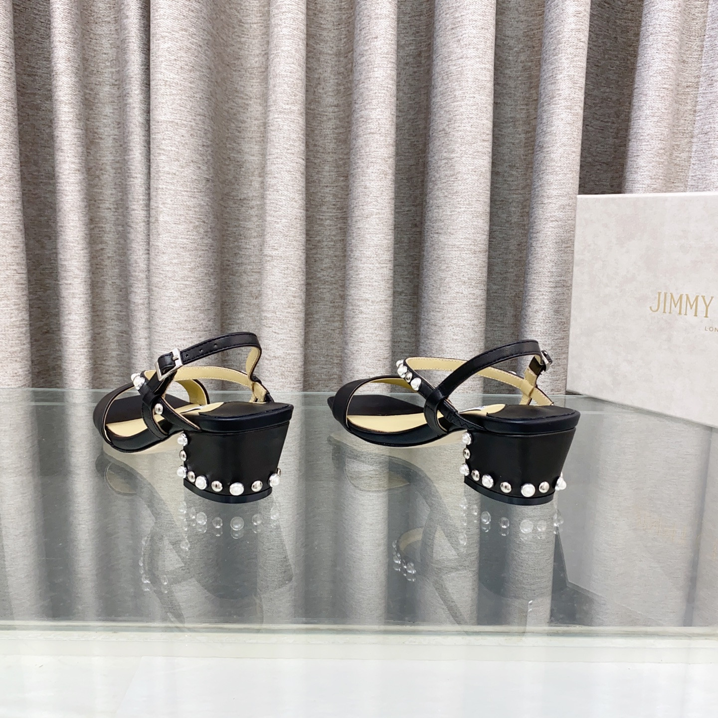 UA J1m*y Ch00 Sandals 4.5cm