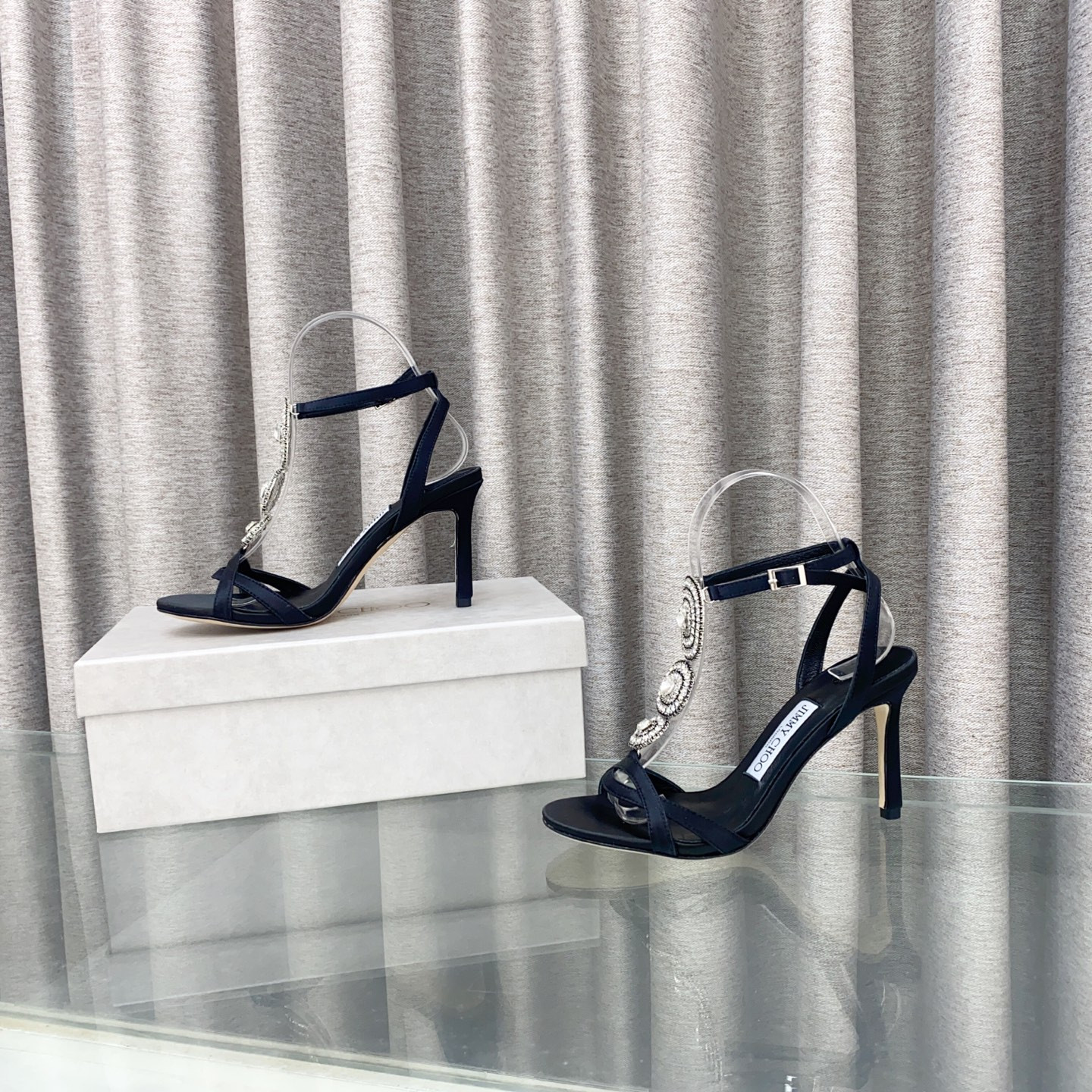 UA J1m*y Ch00 Sandals 8.5cm