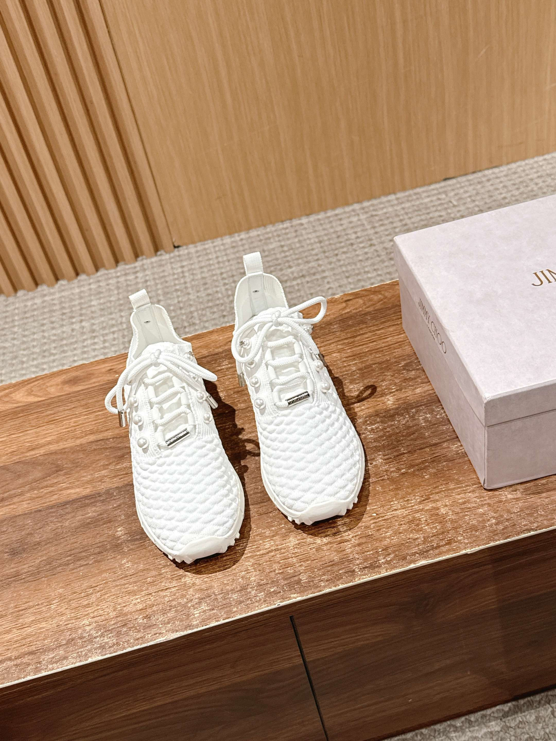 UA J1m*y Ch00 Casual Sneakers