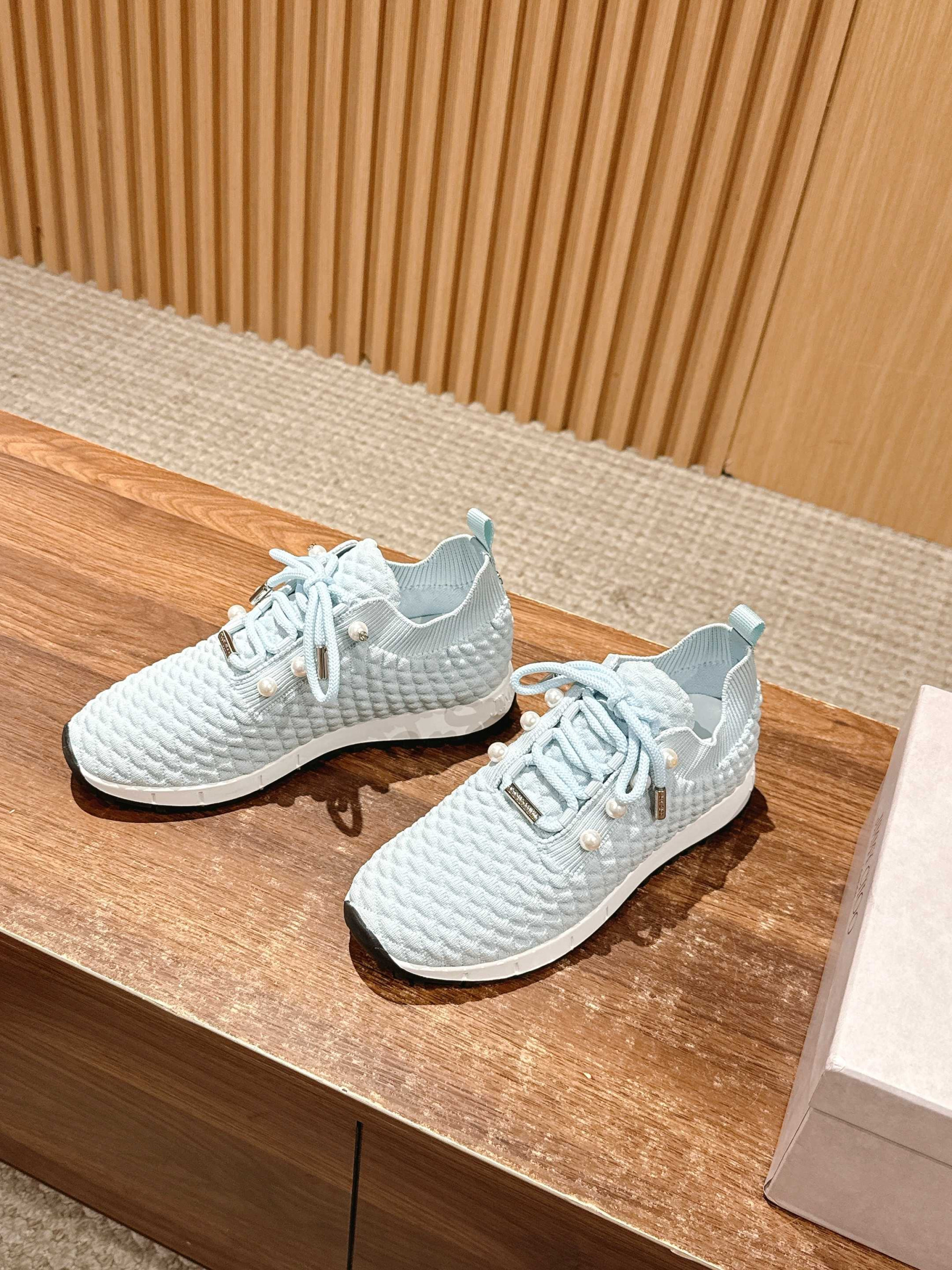 UA J1m*y Ch00 Casual Sneakers