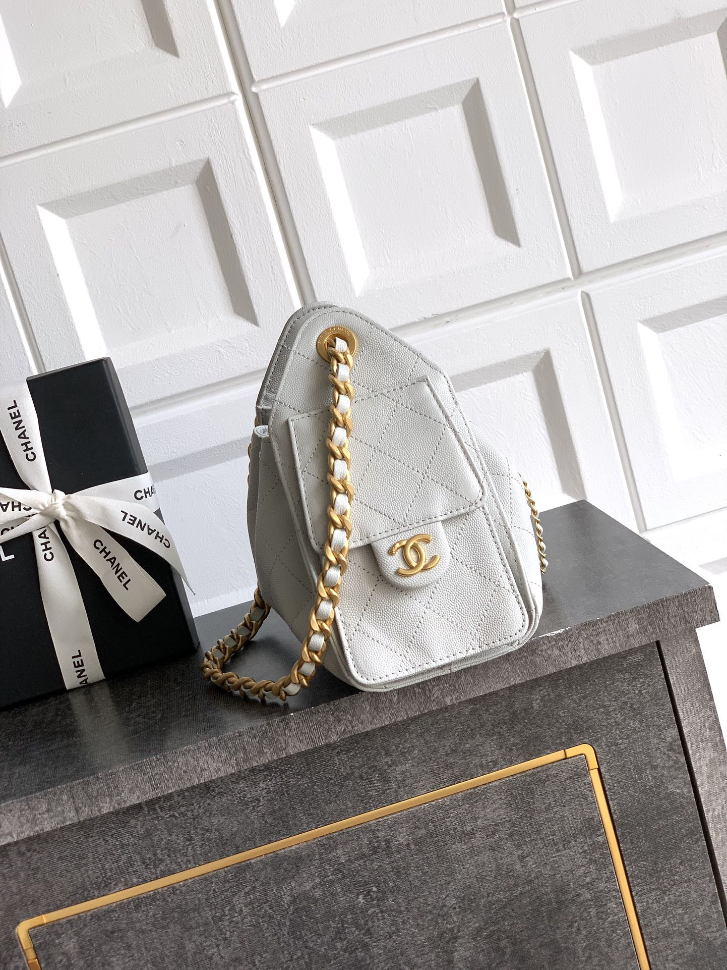 Ch**el 25C Bucket Bag 20x22x12.5cm