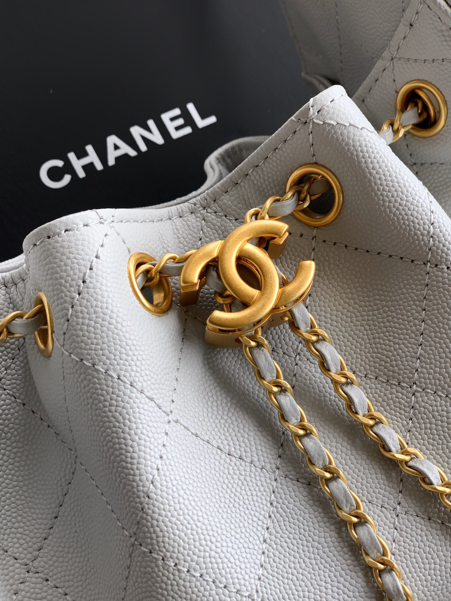 Ch**el 25C Bucket Bag 20x22x12.5cm