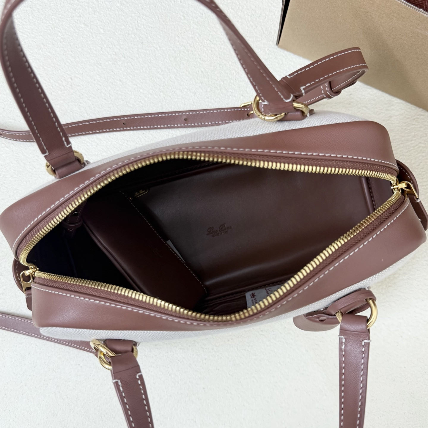 L0r0 P1ana Small Needle Bag 31x15x16cm