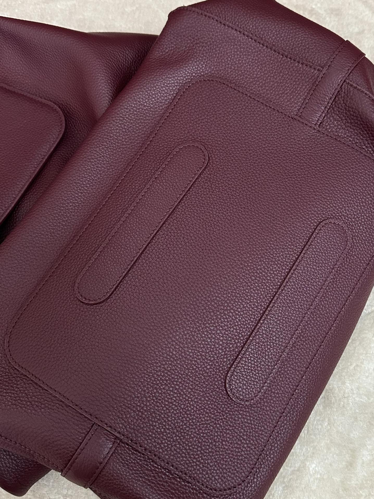 L0r0 P1ana Bale Hobo 40x32x27cm Handle length 22cm Without Box