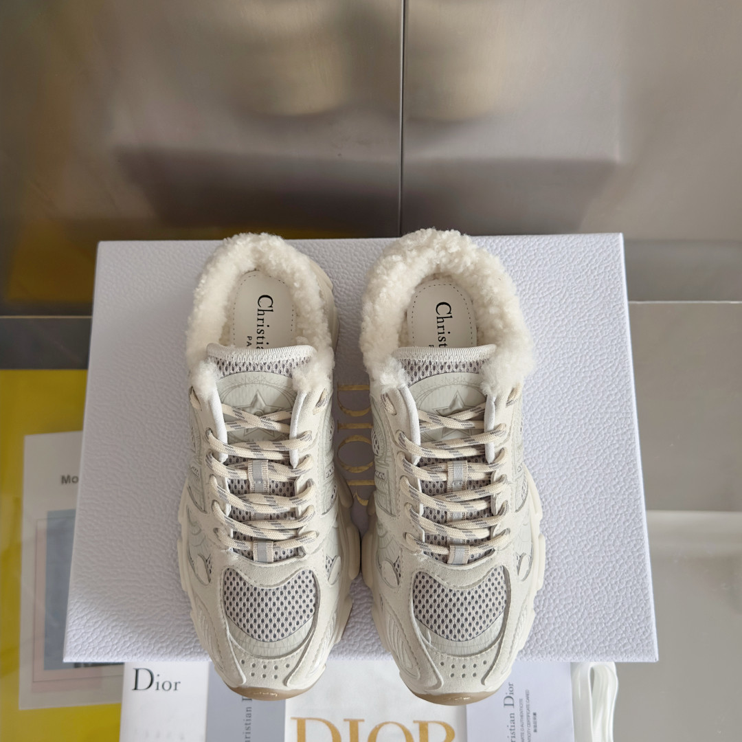 UA D10rAlps D10r Chrono Sneakers