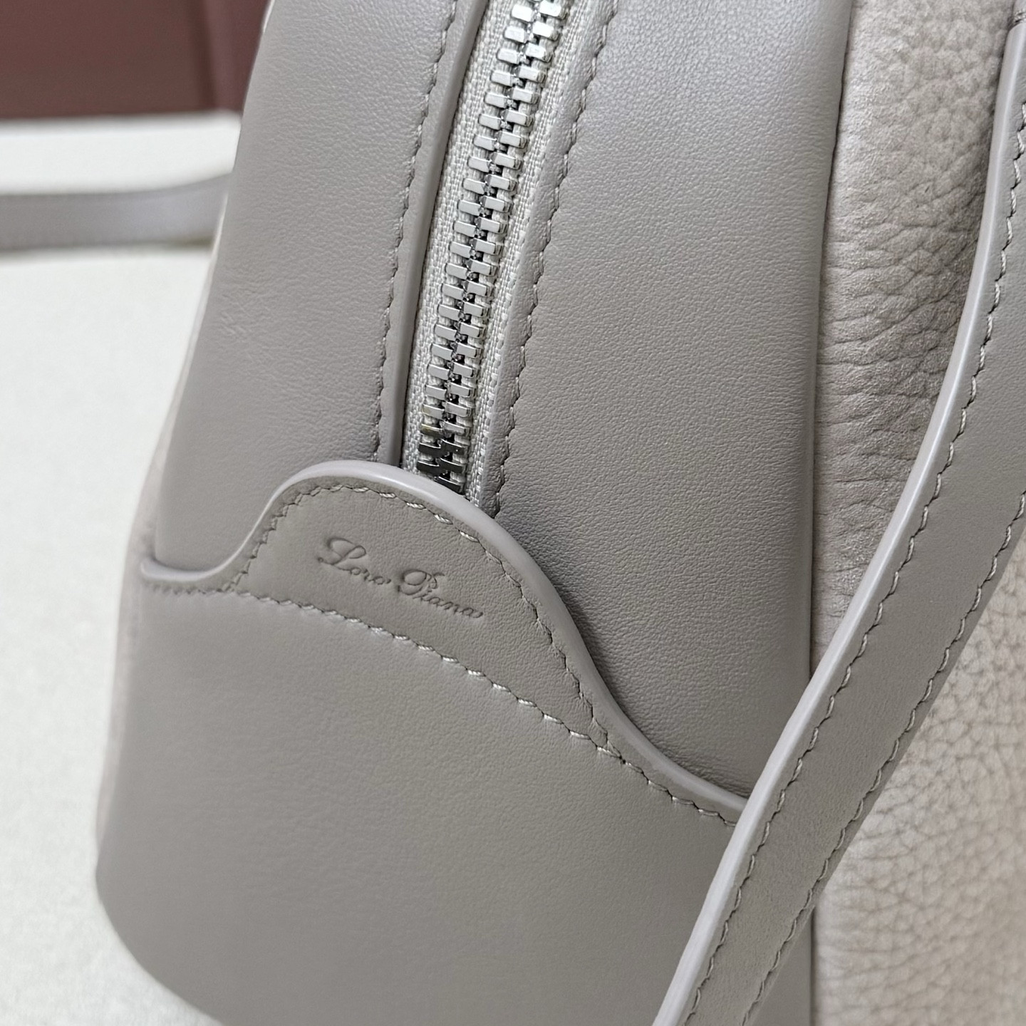 L0r0 P1ana Small Needle Bag 31x15x16cm