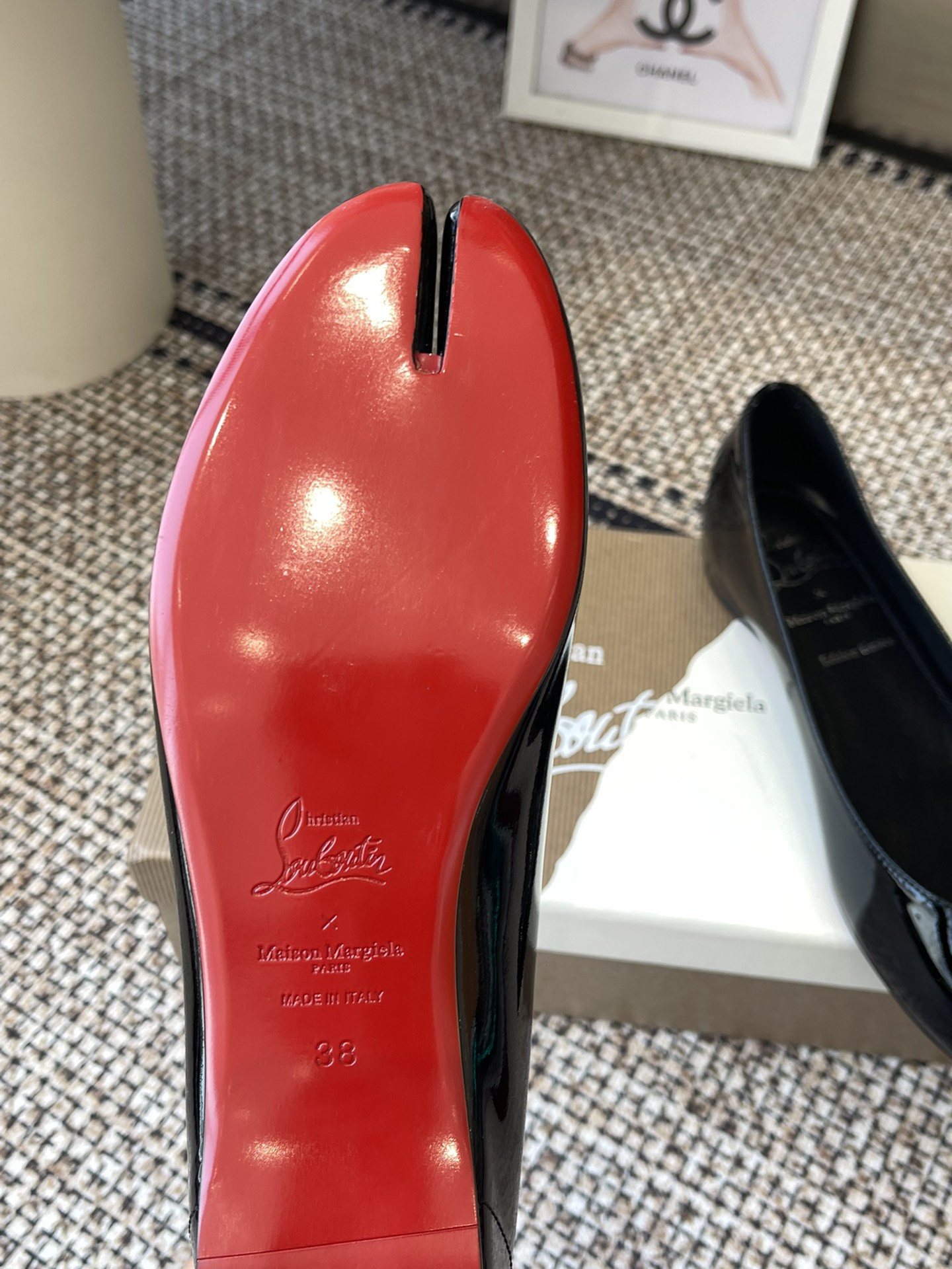 UA Chr1st1an Louboutin x Ma1s0n Marg*e1a Tabi Leather Ballet Flats