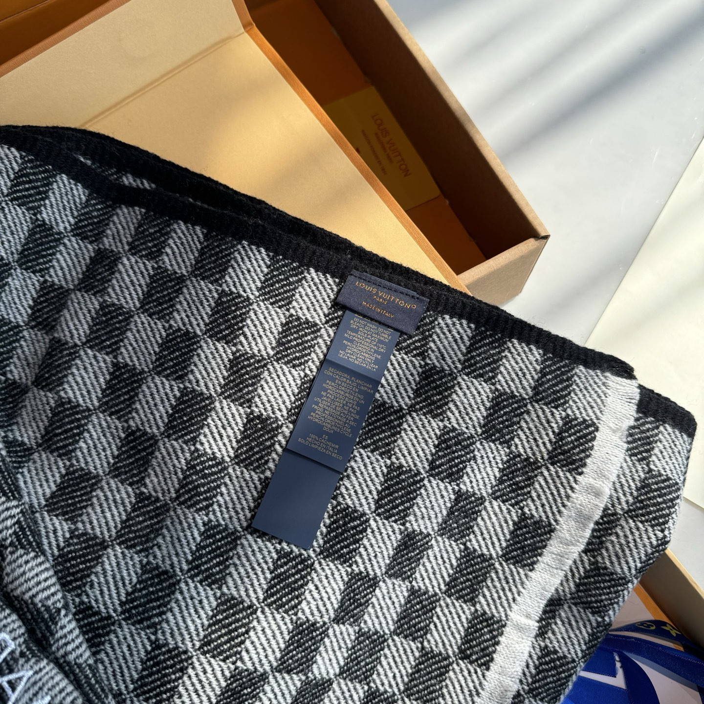 Louis Vuitton Check scarf 45x205cm