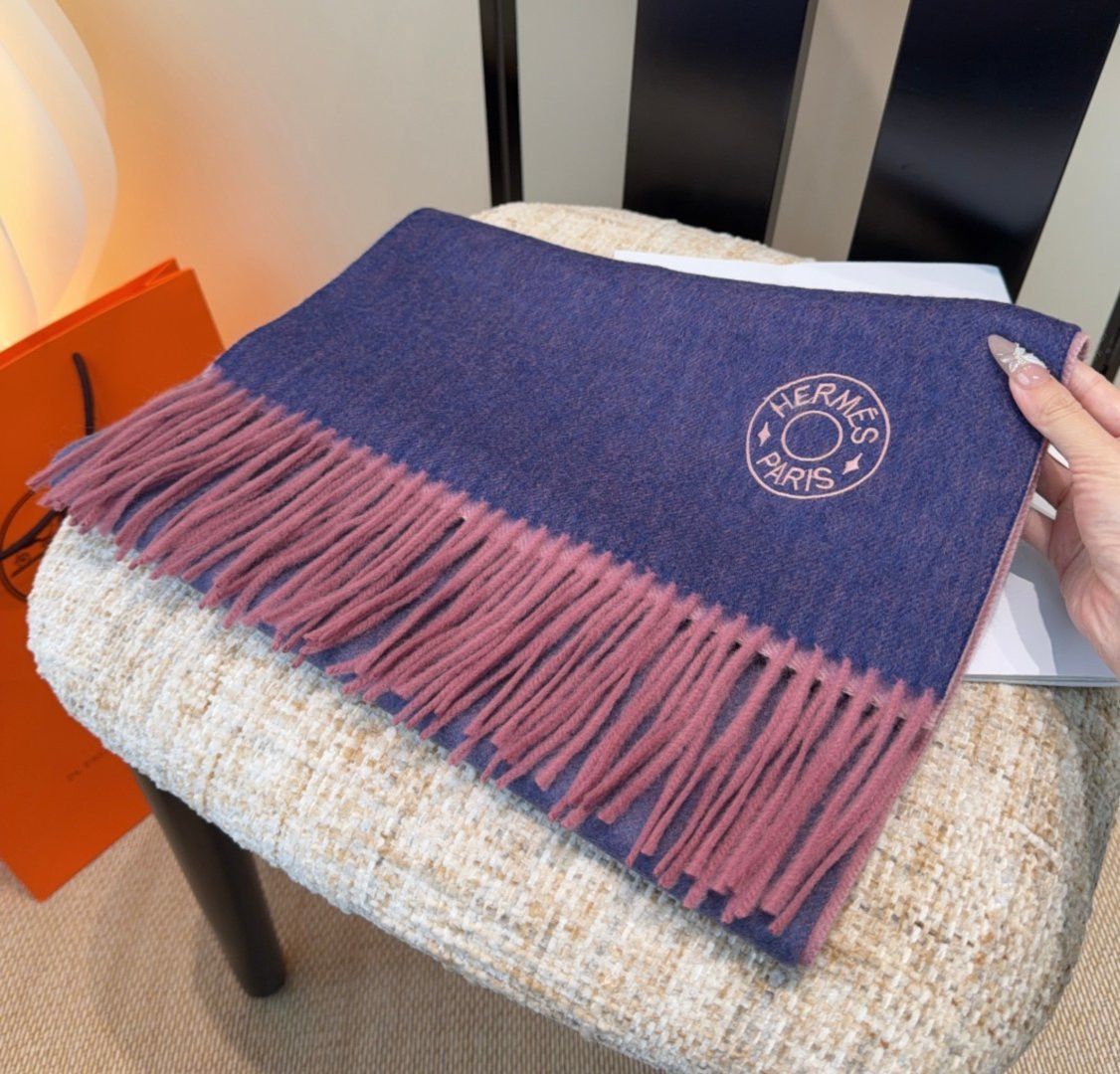 H**me5 Reversible scarf 30x185cm