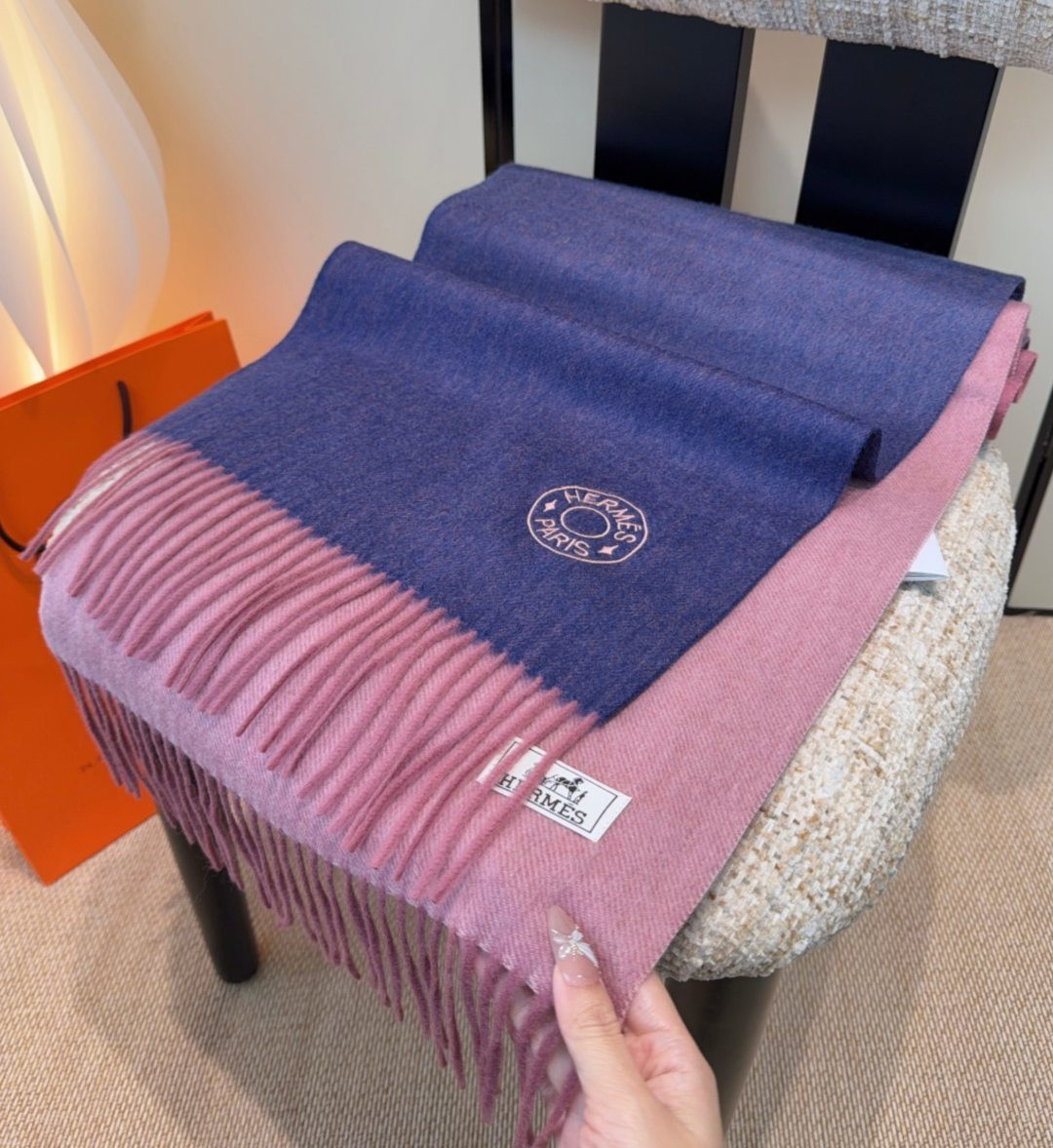 H**me5 Reversible scarf 30x185cm