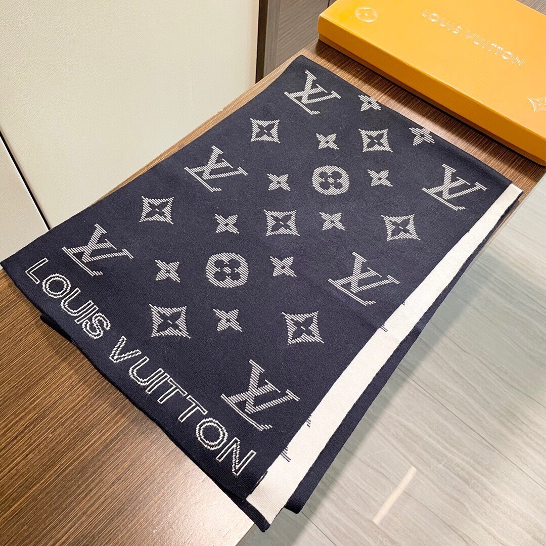 Louis Vuitton scarf 32x180cm