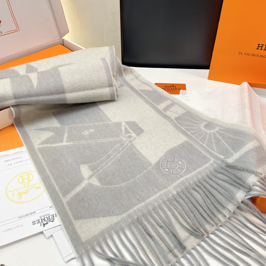 H**me5 scarf 35x200cm