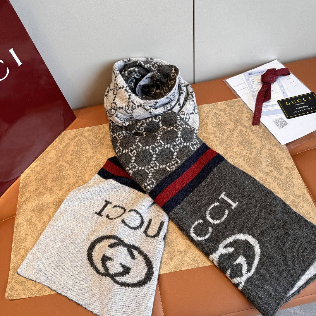 Gucci scarf 30x190cm