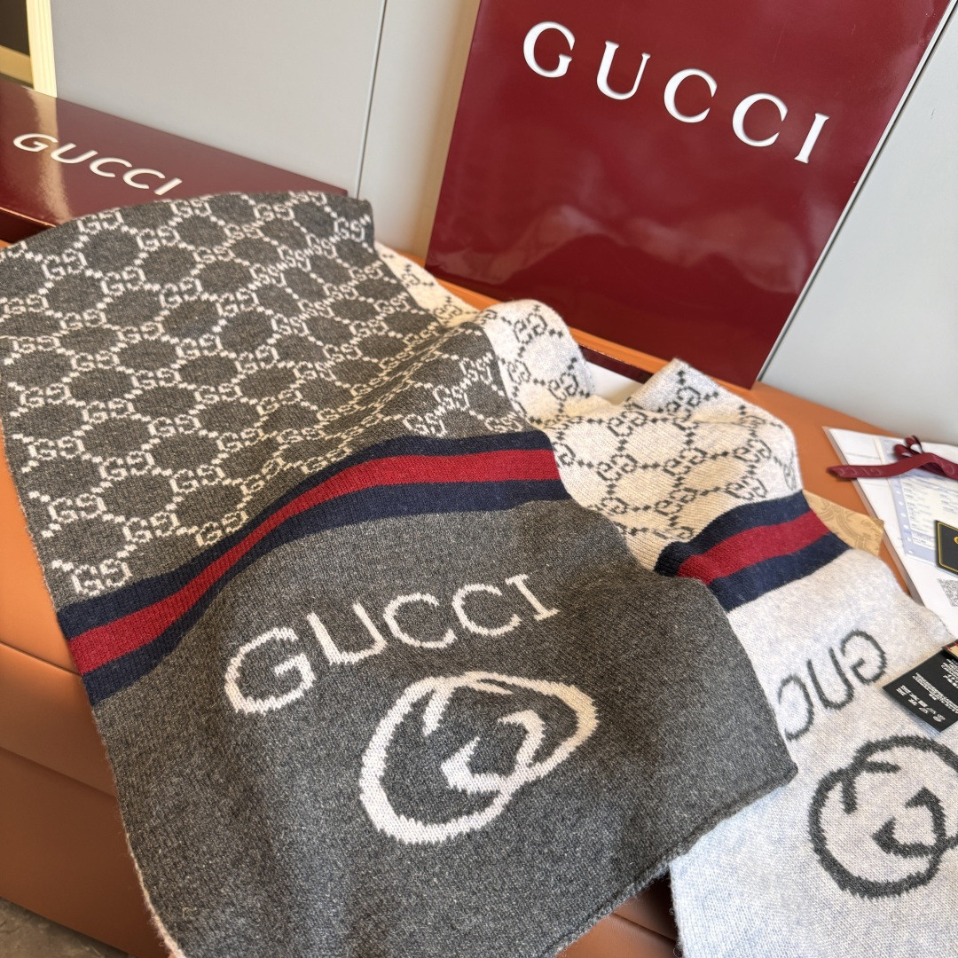 Gucci scarf 30x190cm