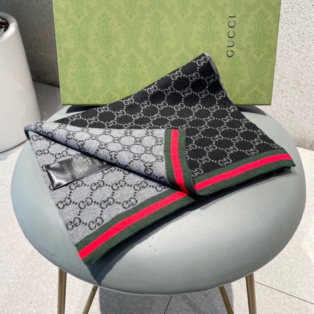 Gucci scarf 32x180cm