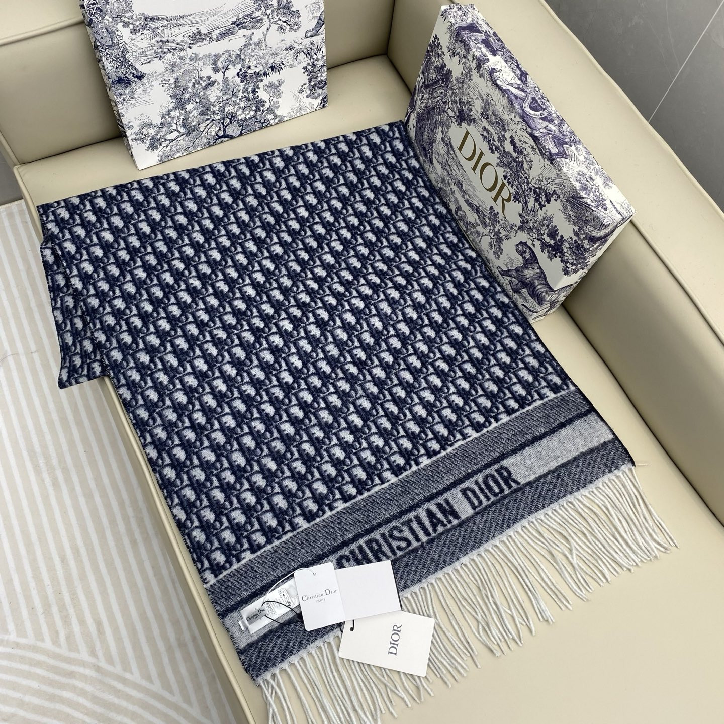Dior scarf 45x200cm 100% cashmere