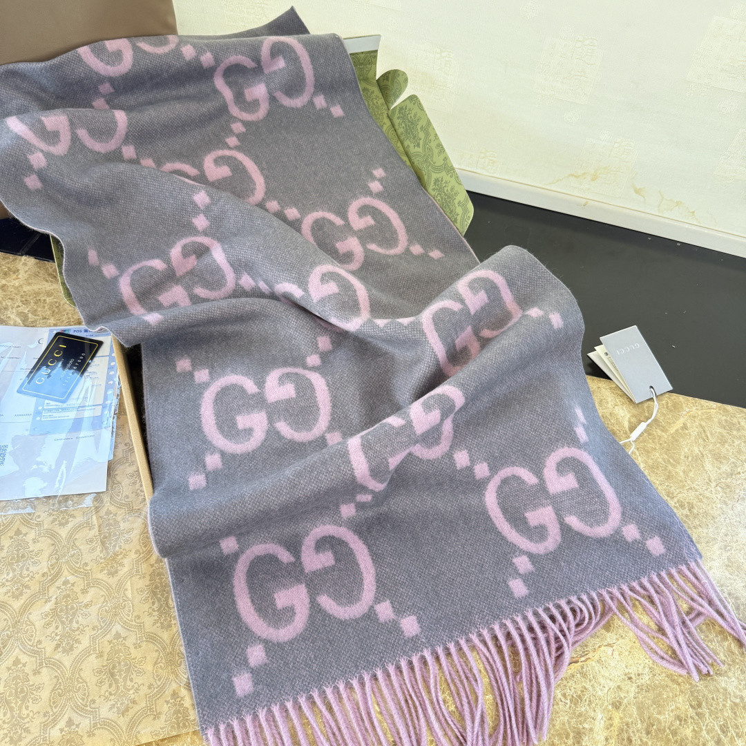 Gucci scarf 45x200cm 100% cashmere