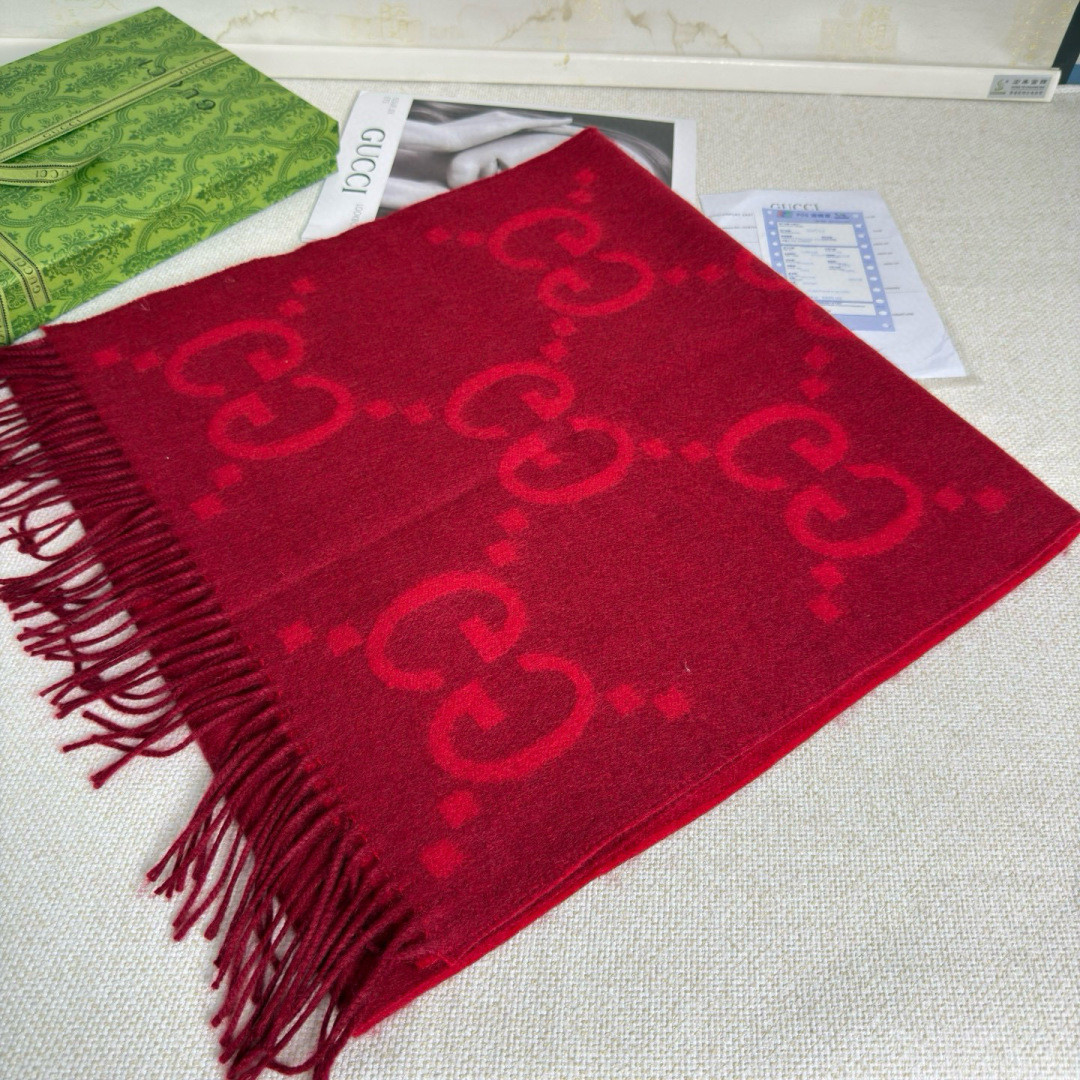 Gucci scarf 45x200cm 100% cashmere