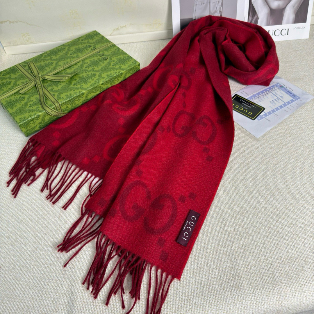 Gucci scarf 45x200cm 100% cashmere