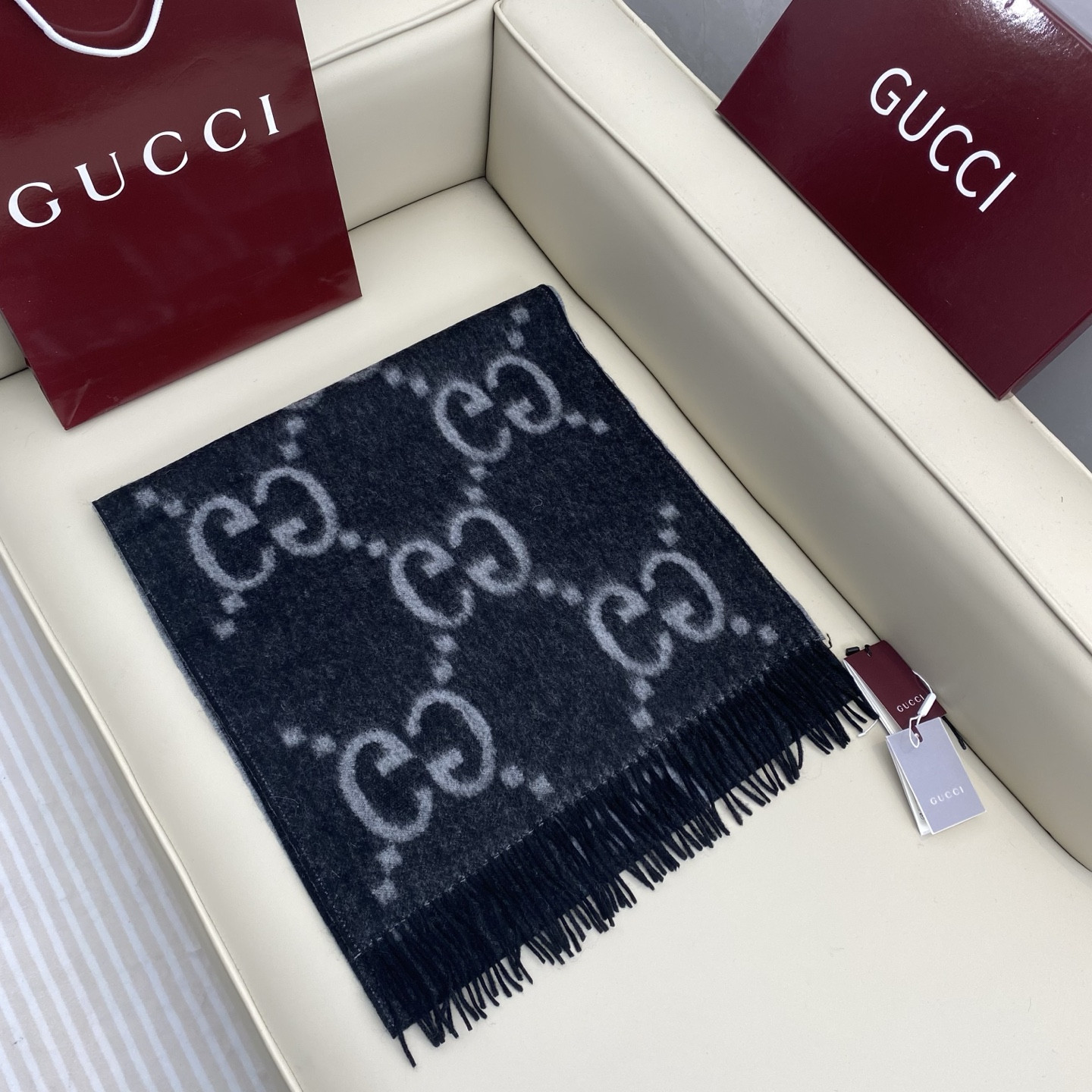 Gucci scarf 45x200cm 100% cashmere