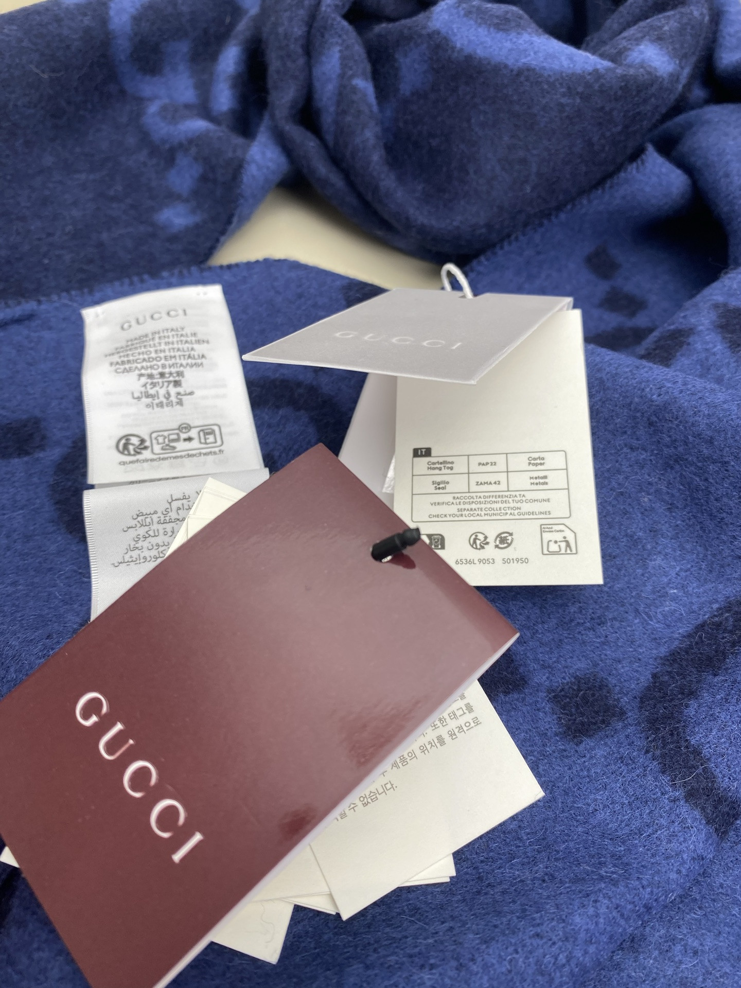 Gucci scarf 45x200cm 100% cashmere