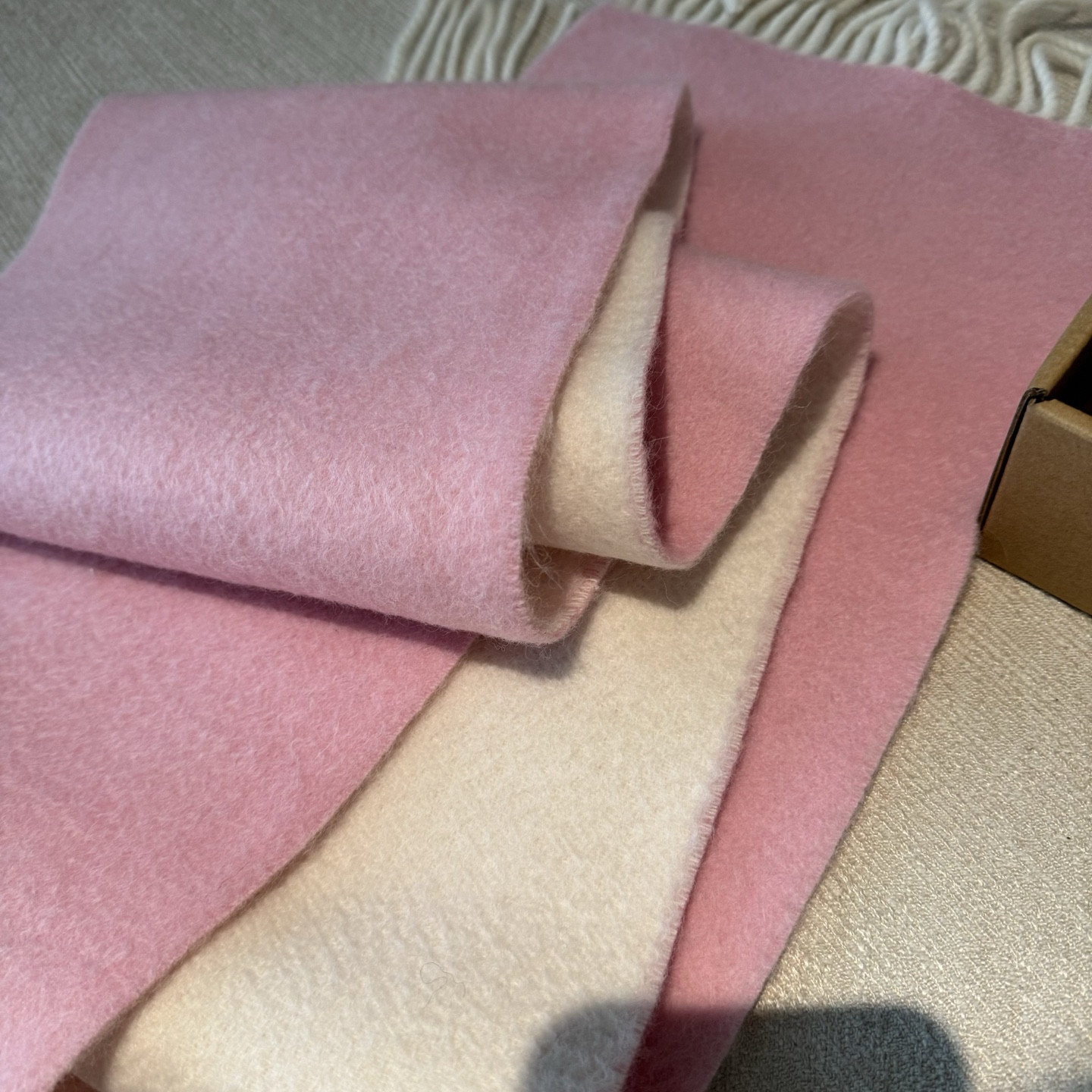 Louis Vuitton scarf 25x220cm