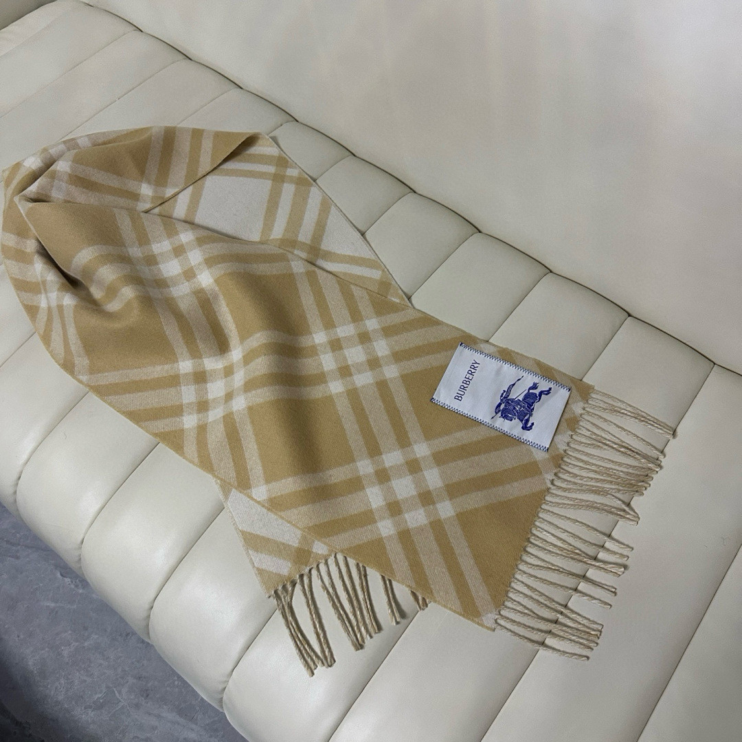 Bv*b*rry scarf 30x180cm 100% cashmere