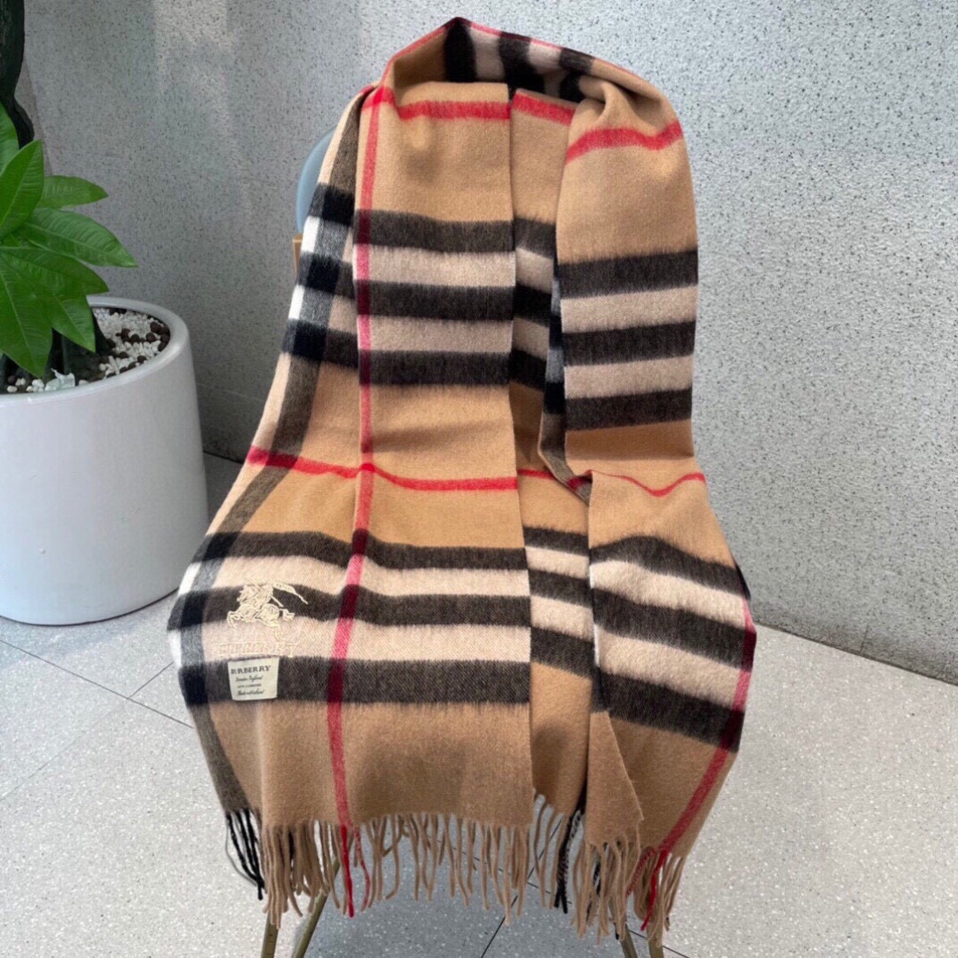 Bv*b*rry scarf 70x200cm