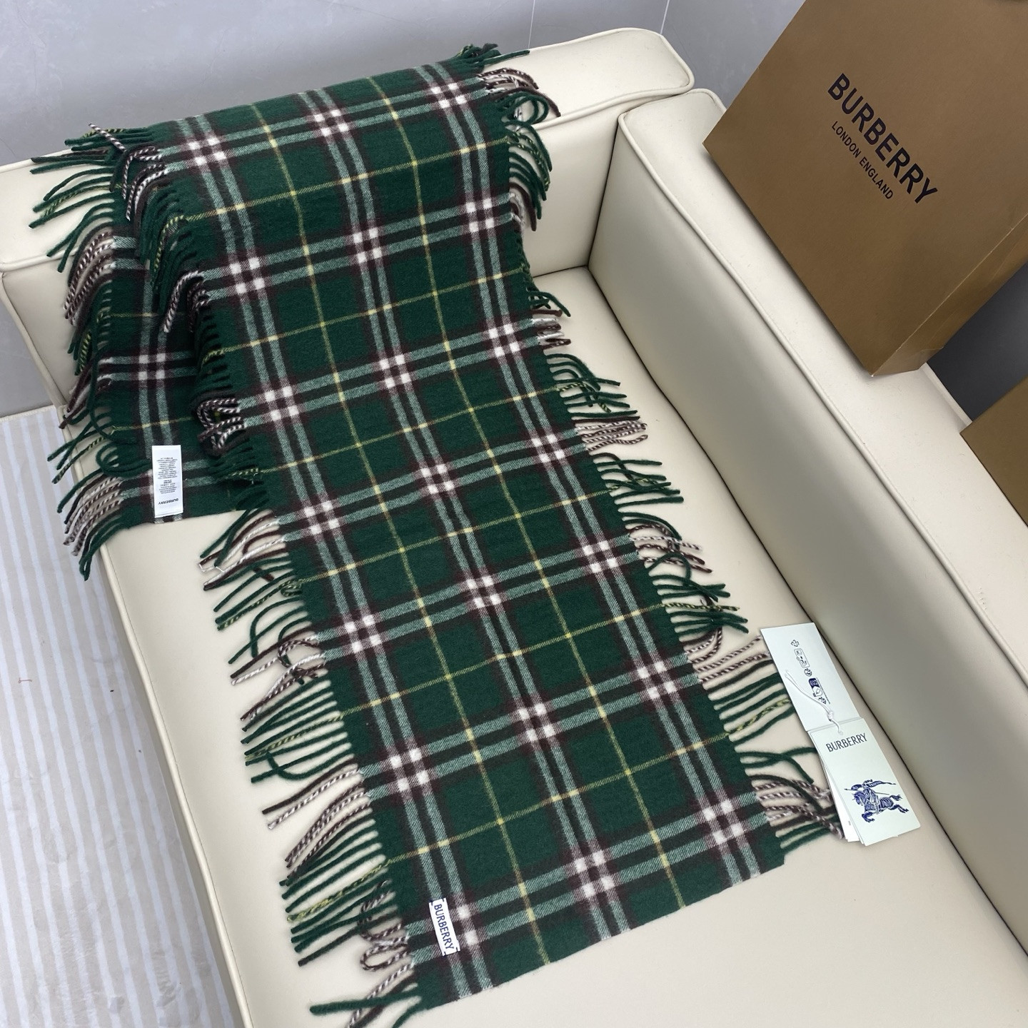 Bv*b*rry Check Cashmere Happy scarf 30x155cm