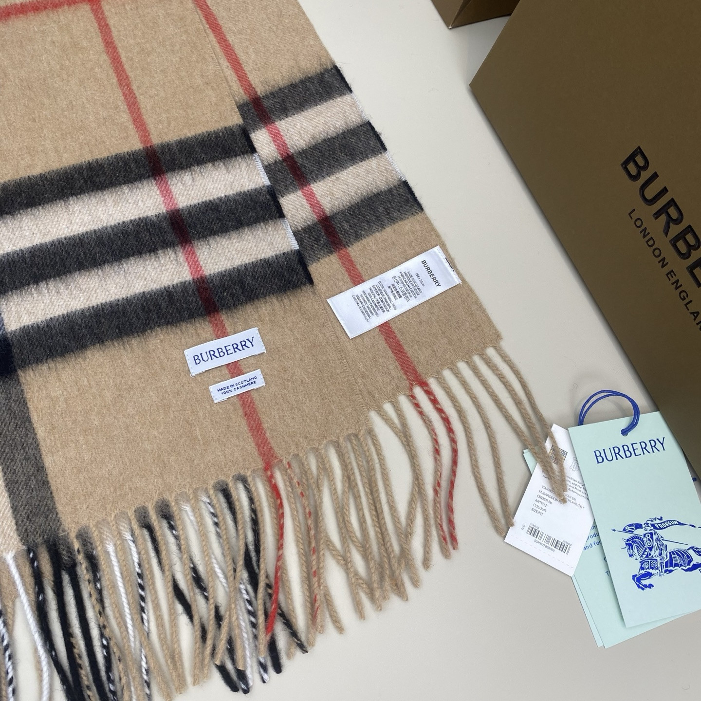 Bv*b*rry scarf 30x168cm 100% cashmere