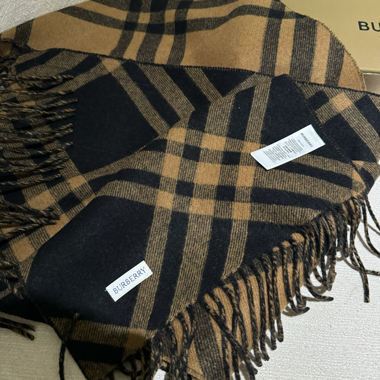 Bv*b*rry scarf 30x168cm 100% cashmere