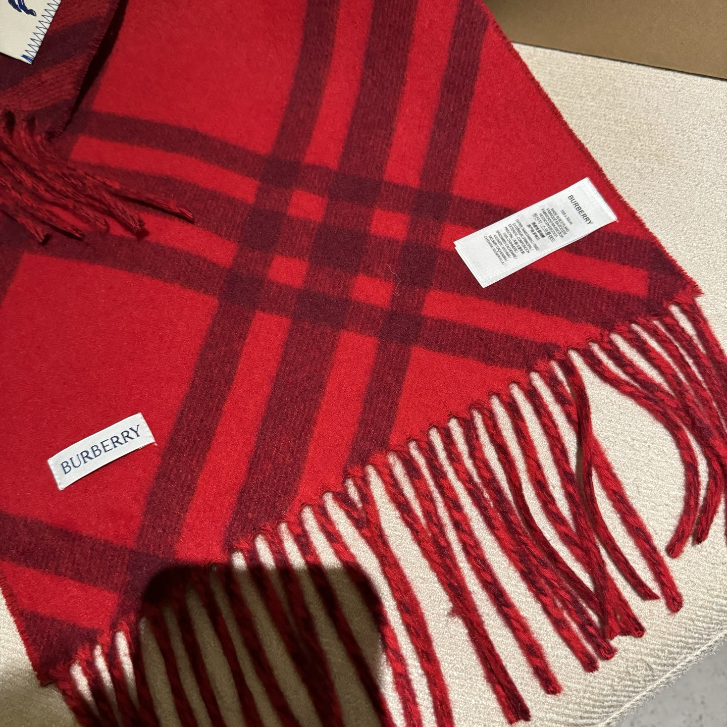 Bv*b*rry scarf 30x168cm 100% cashmere