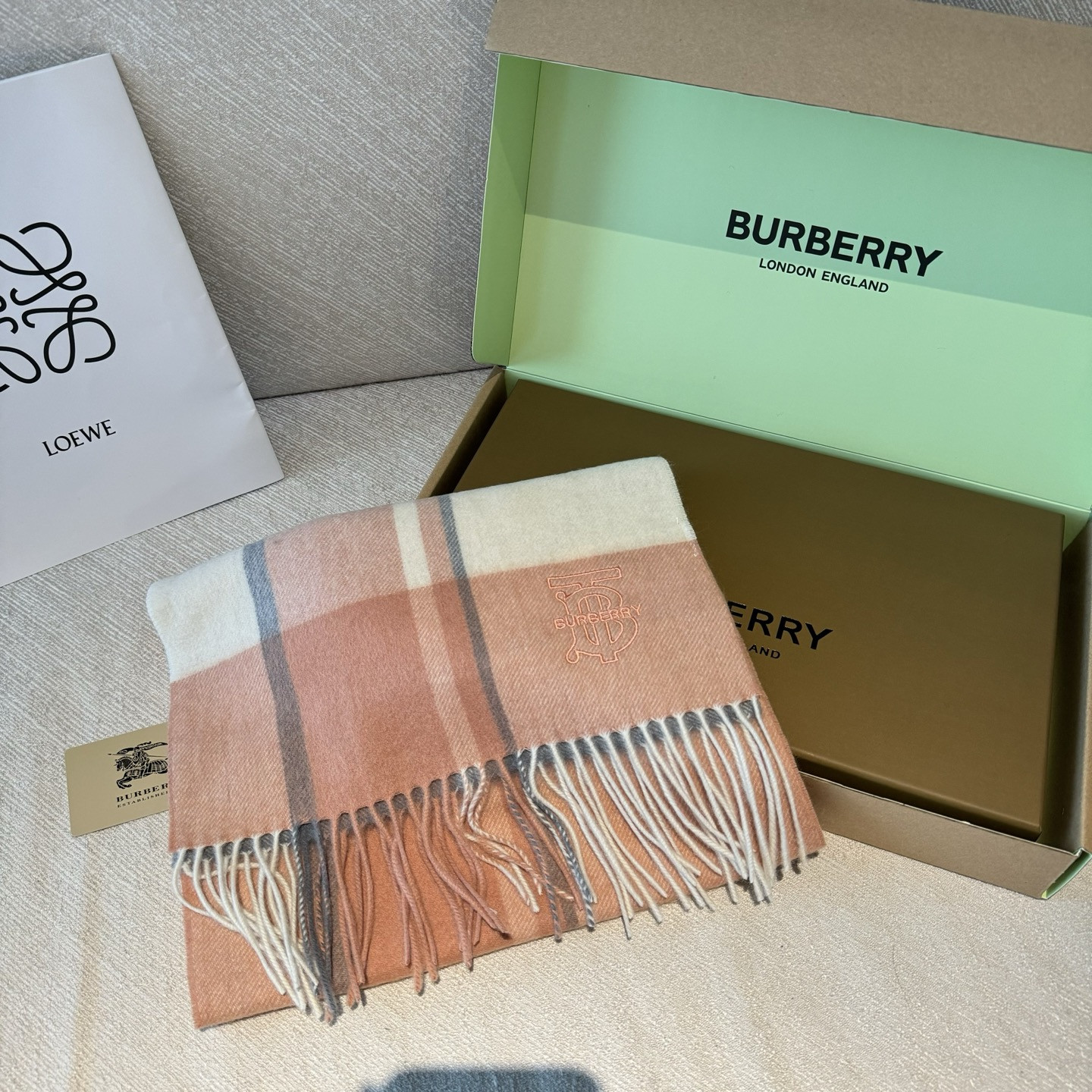 Bv*b*rry scarf 30x168cm 100% cashmere