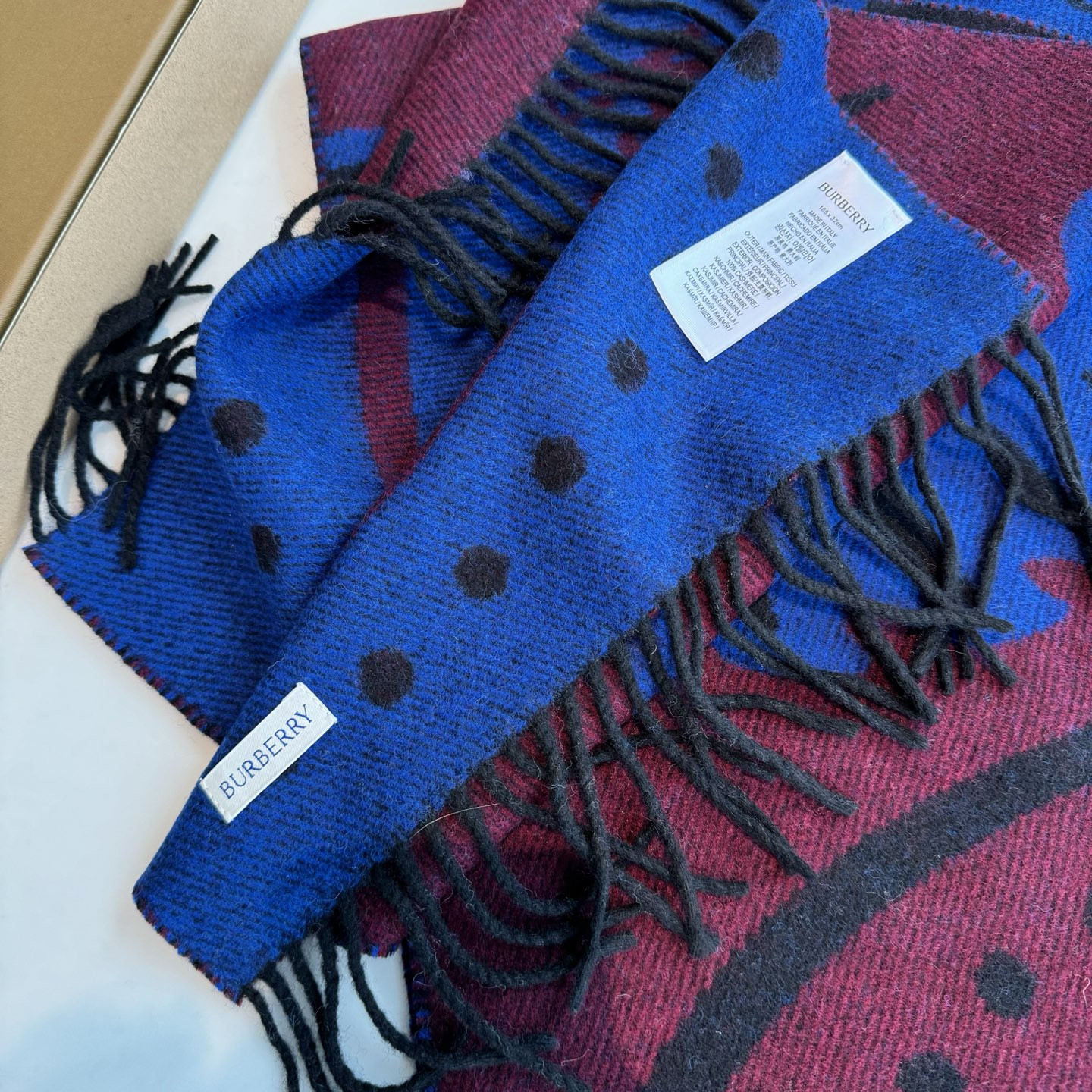 Bv*b*rry scarf 30x180cm