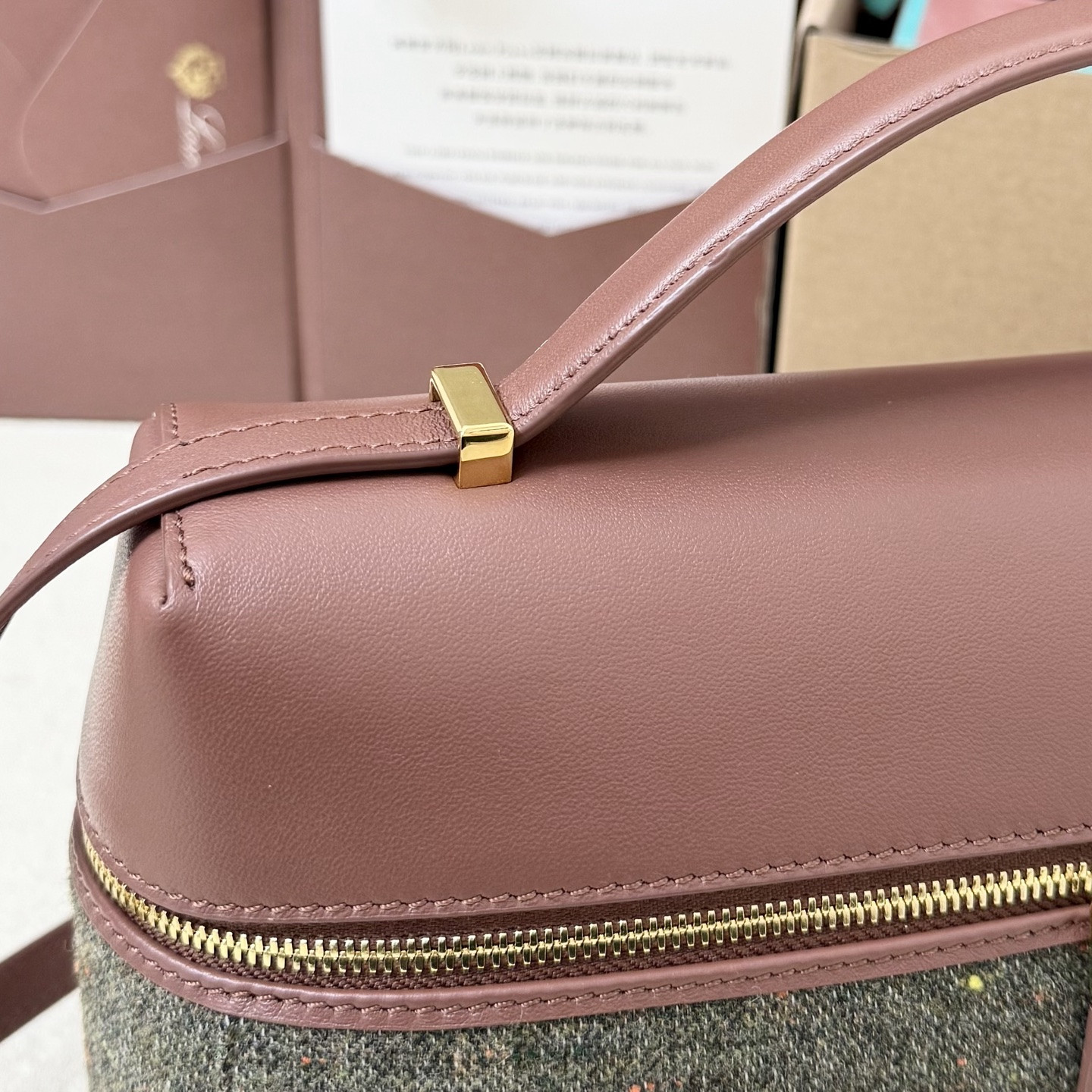 L0r0 P1ana Extra Pocket L27 16x27x10cm