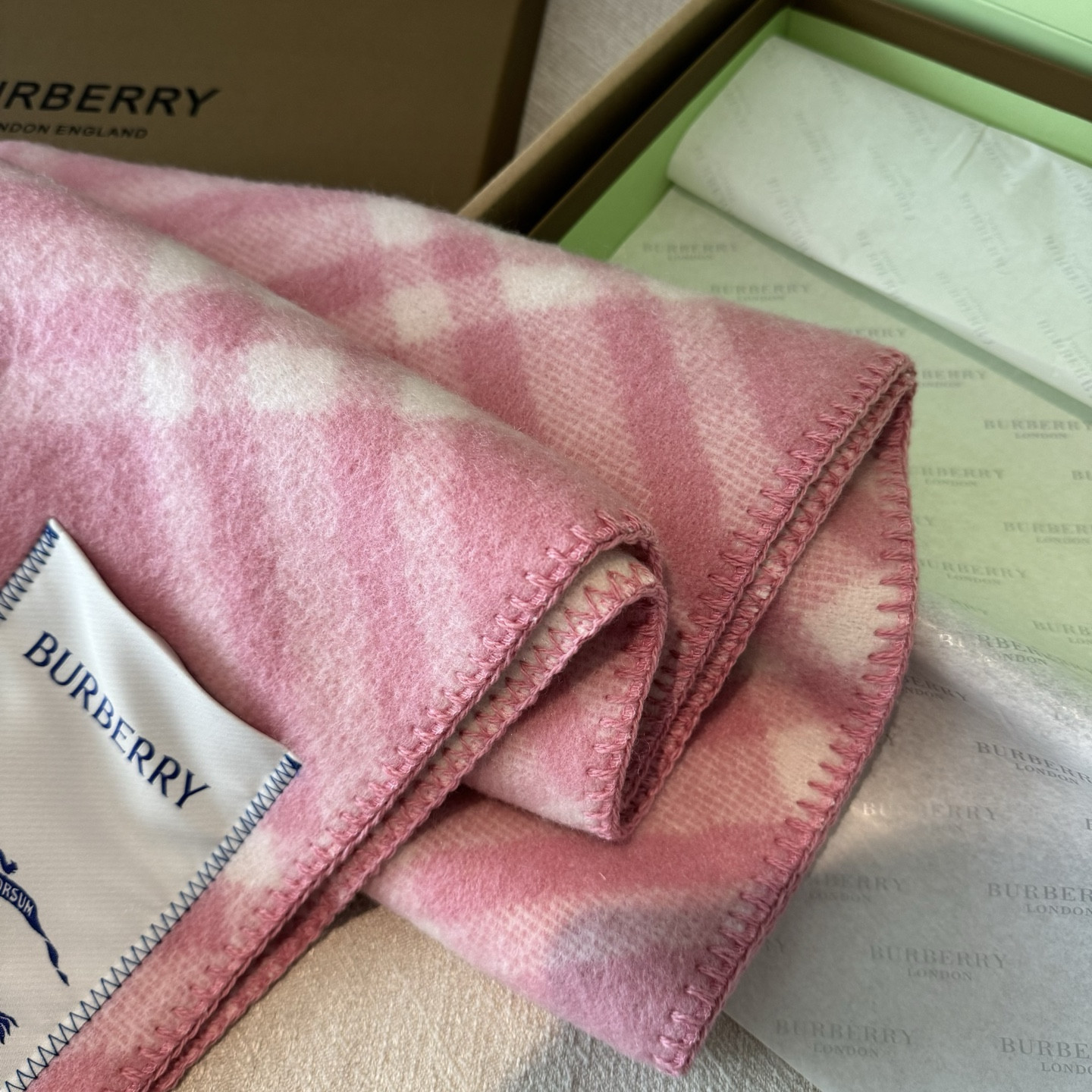 Bv*b*rry scarf 30x182cm 100% wool