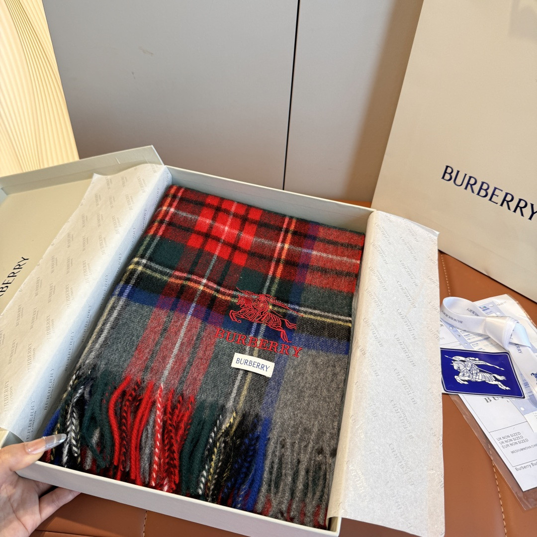 Bv*b*rry scarf 30x180cm