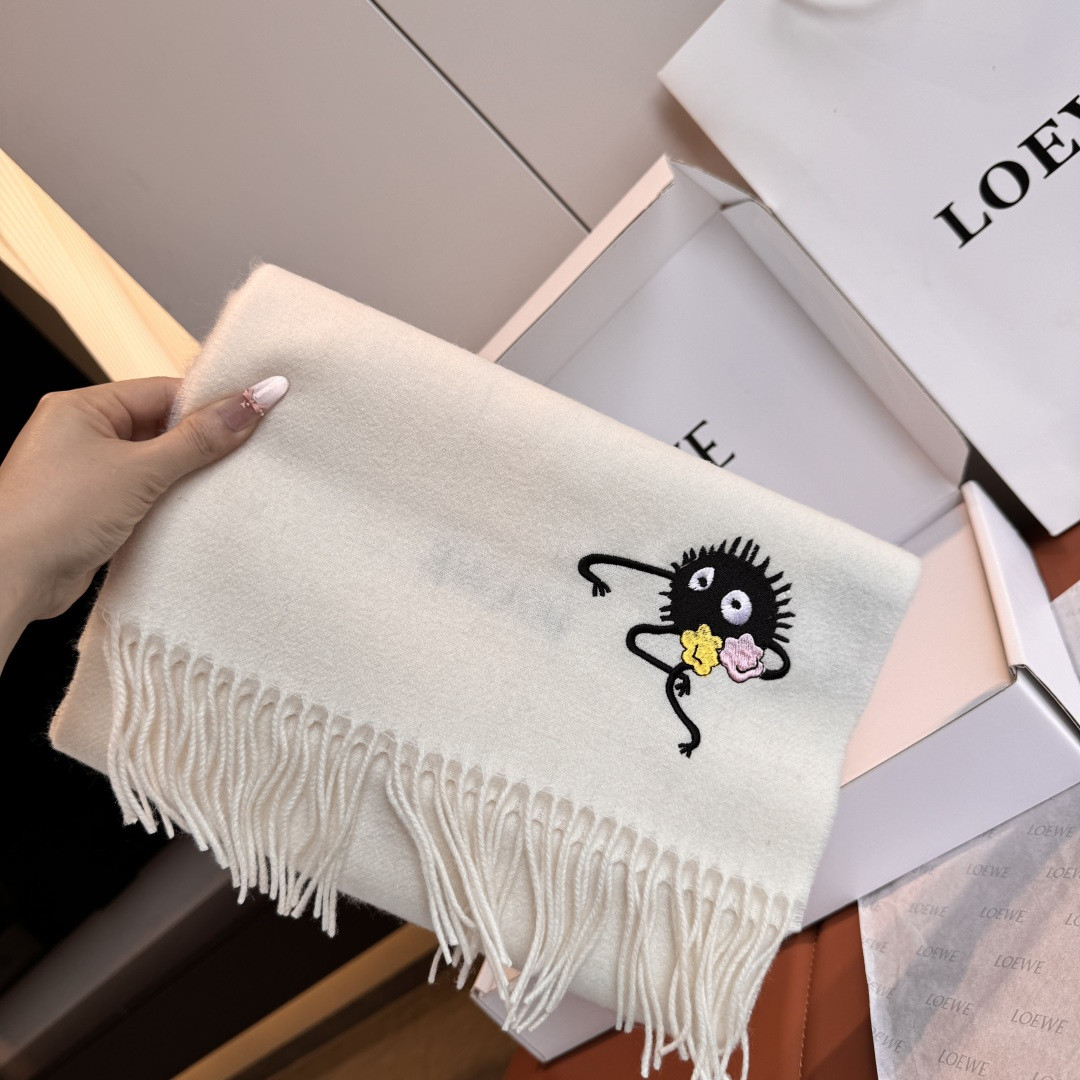 L0ew* scarf 30x180cm