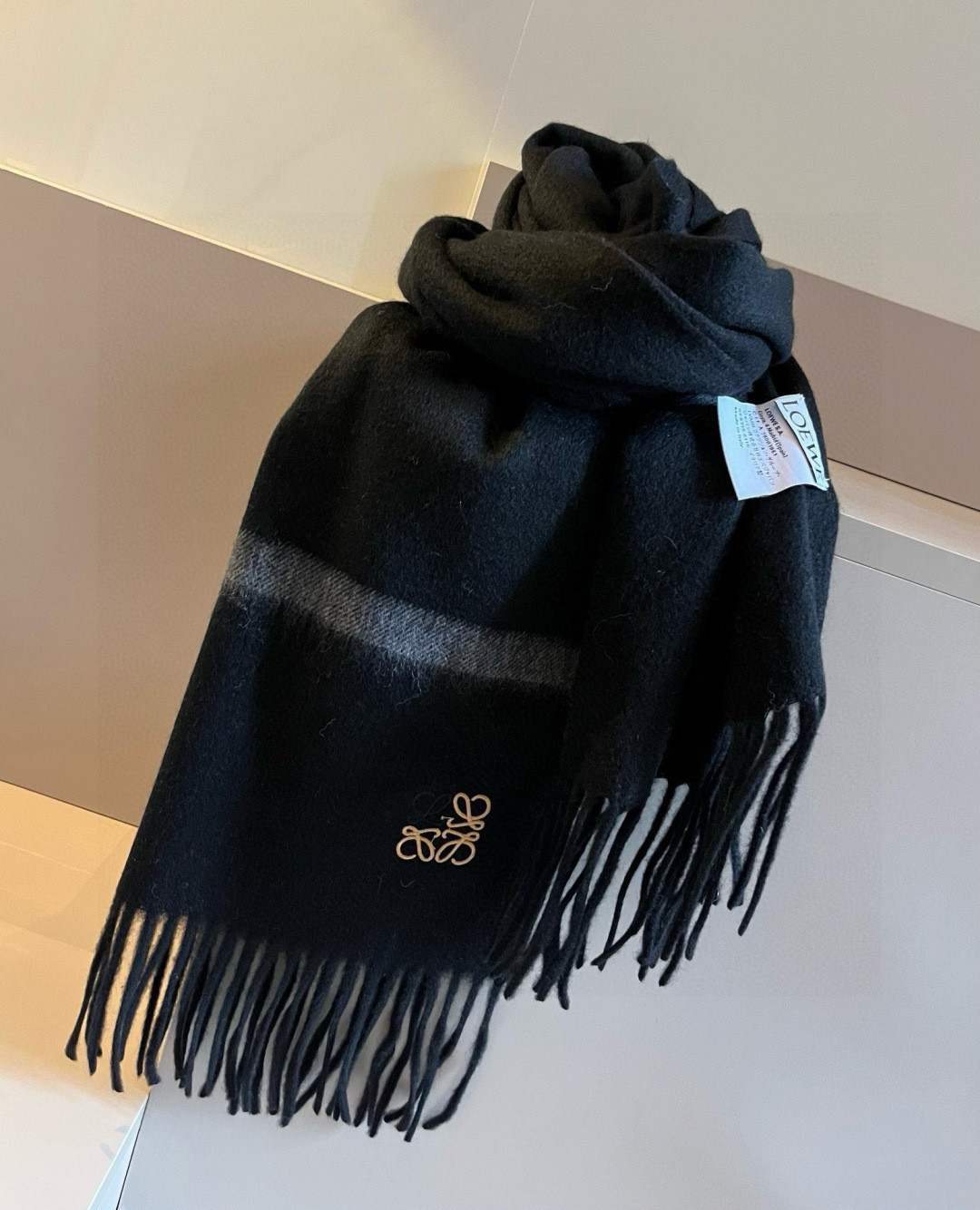 L0ew* scarf 35x180cm