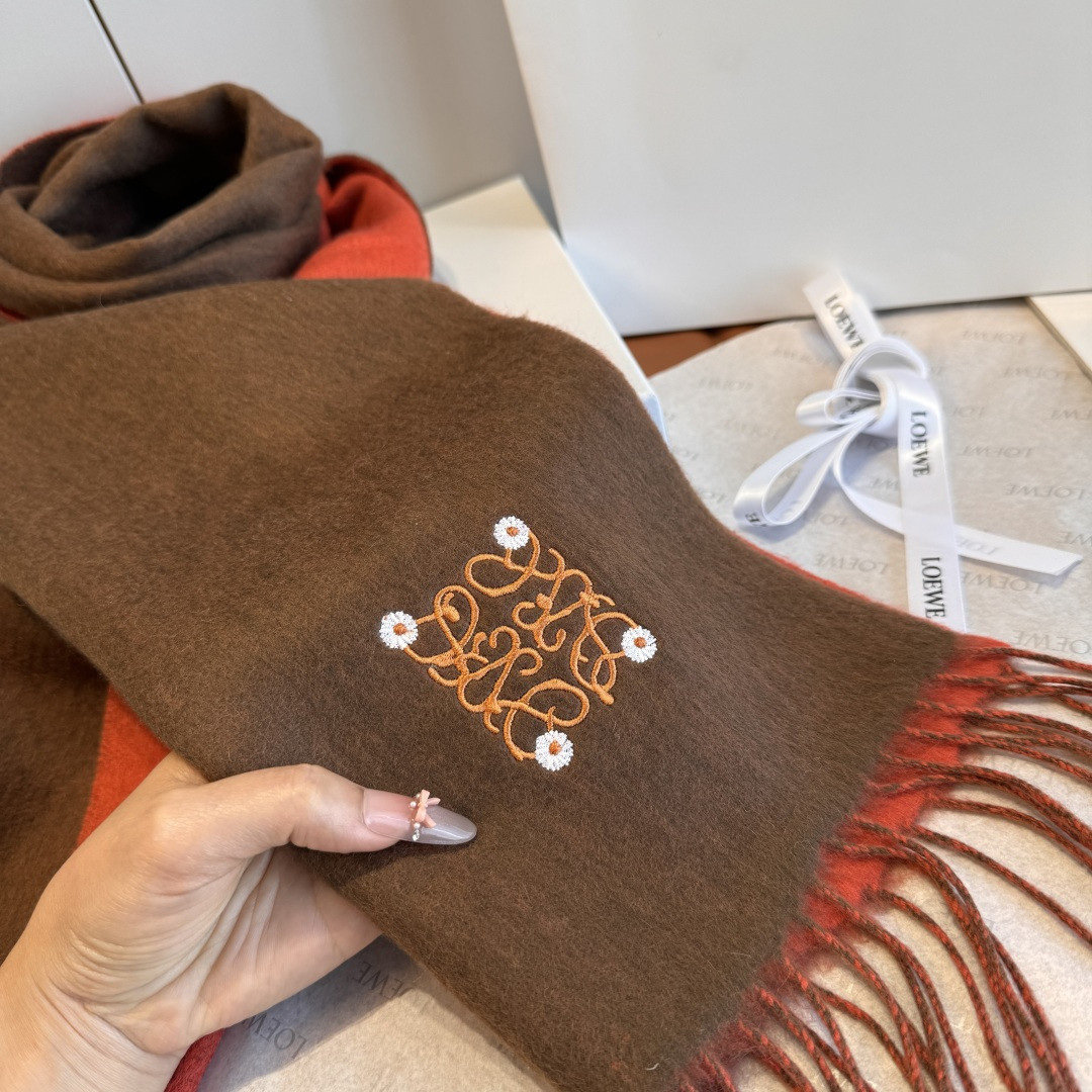 L0ew* scarf 35x180cm