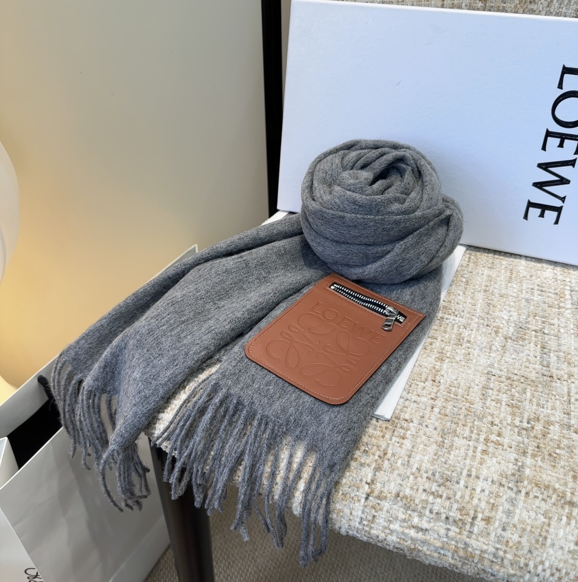 L0ew* scarf 30x180cm