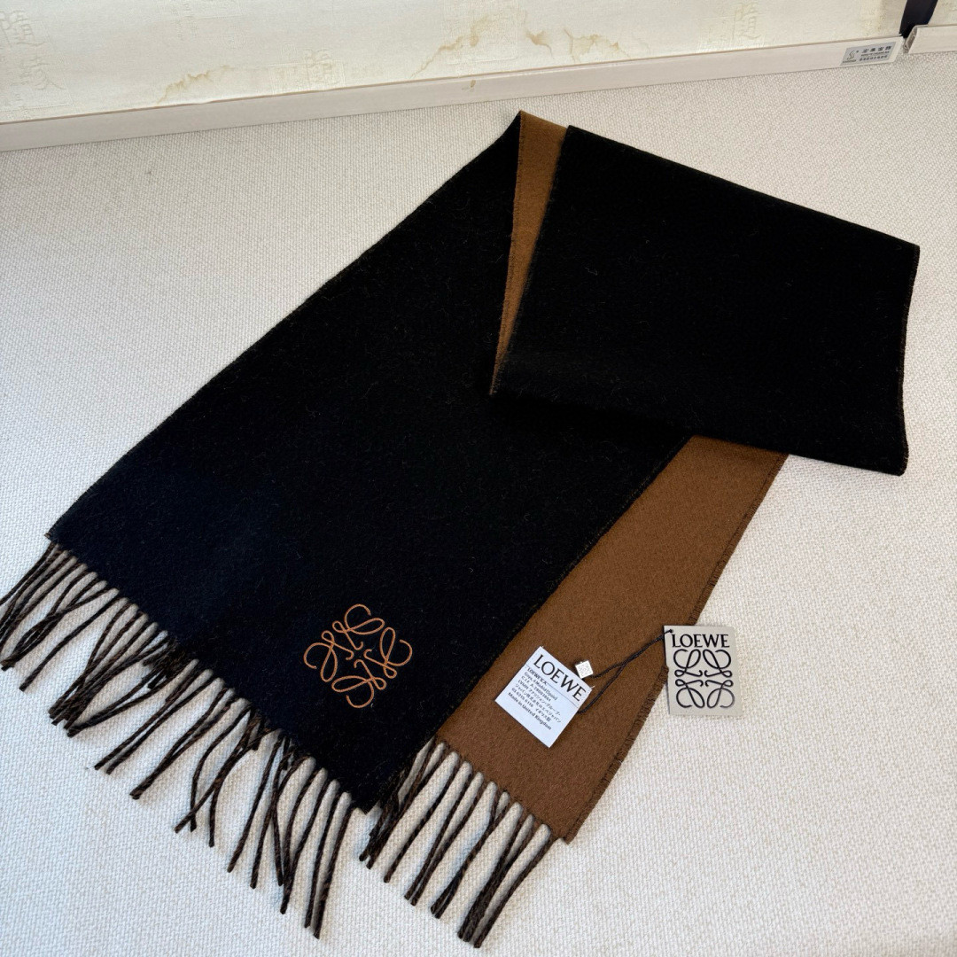 L0ew* scarf 30x180cm